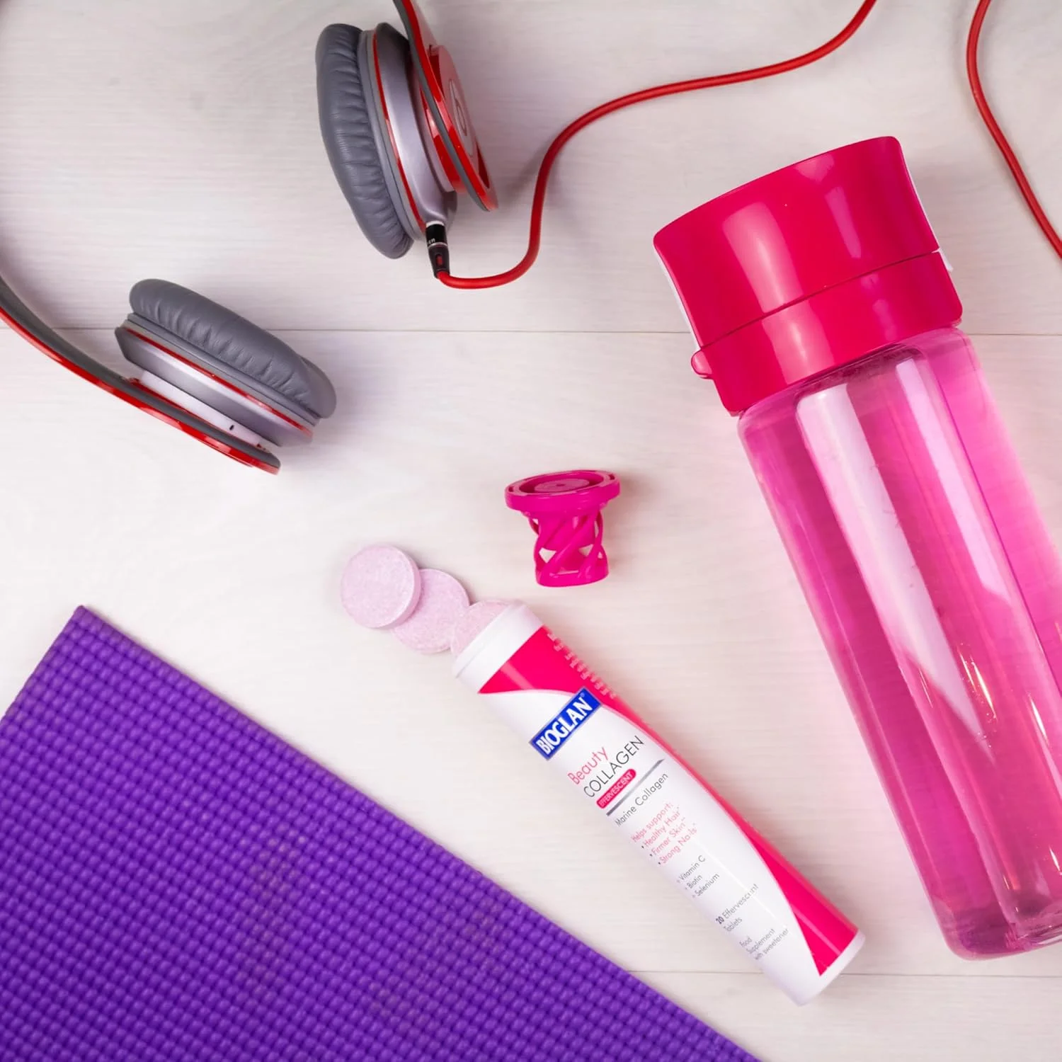 قرص جوشان کلاژن بایوگلن | 1000 میلی گرم | کلاژن دریایی هیدرولیز شده | بیوتین | سلنیوم و ویتامین C | بسته 20 عددی با طعم توت قرص جوشان کلاژن بایوگلن | 1000 میلی گرم | کلاژن دریایی هیدرولیز شده | بیوتین | سلنیوم و ویتامین C | بسته 20 عددی با طعم توت