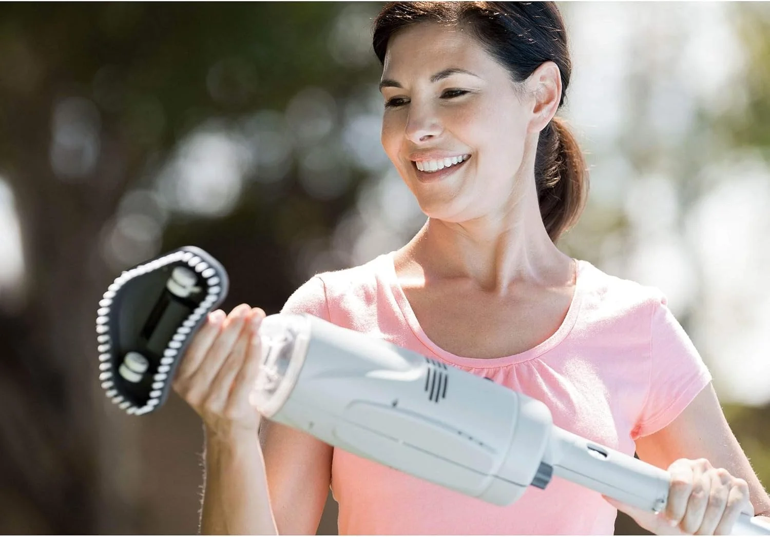 جاروبرقی شارژی دستی اینتکس با دسته تلسکوپی آلومینیومی و دو سر برس قابل تعویض، خاکستری/مشکی 28620E