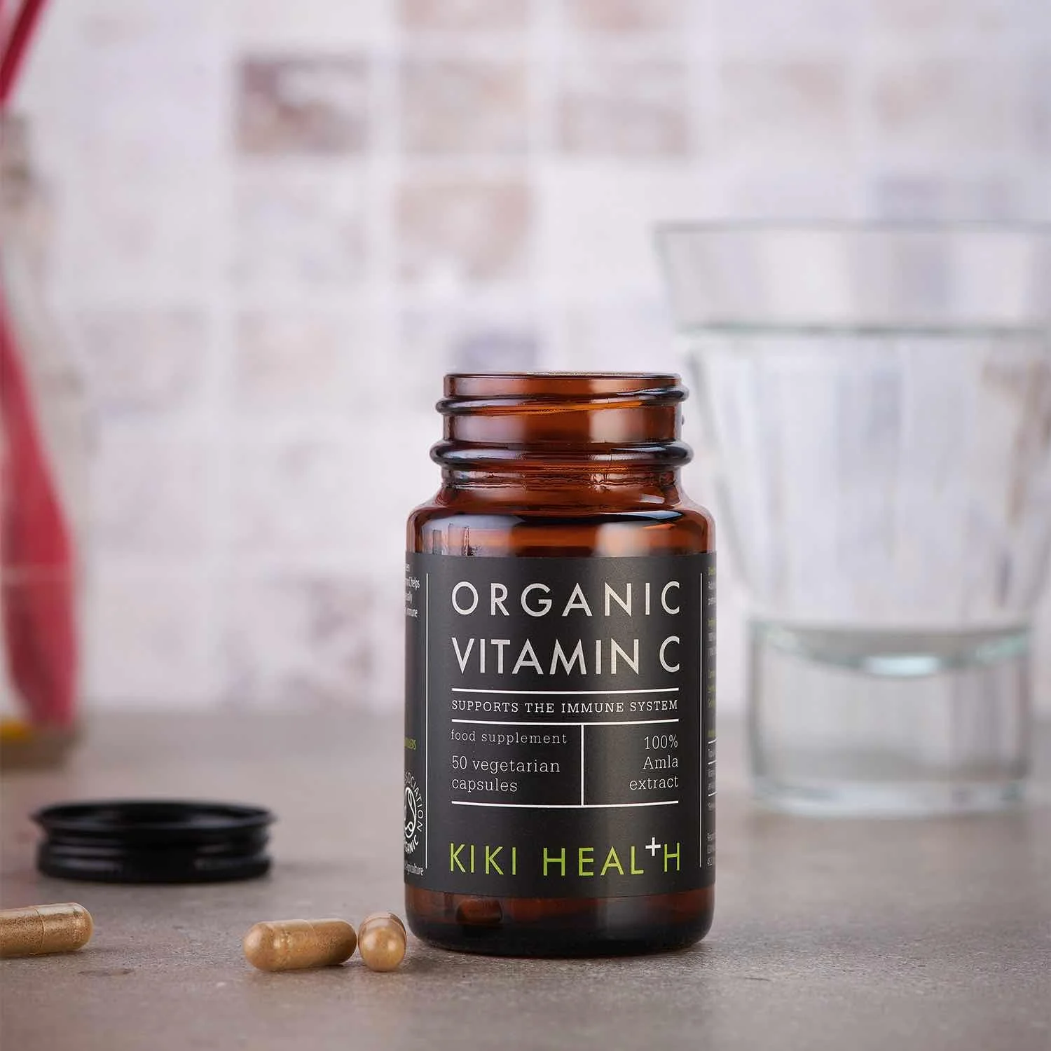 مکمل ویتامین C گیاهی ارگانیک Kiki Health | حاوی مواد مغذی ضروری برای حمایت از سیستم ایمنی | تقویت سلامت پوست و تولید کلاژن | 50 کپسول گیاهی