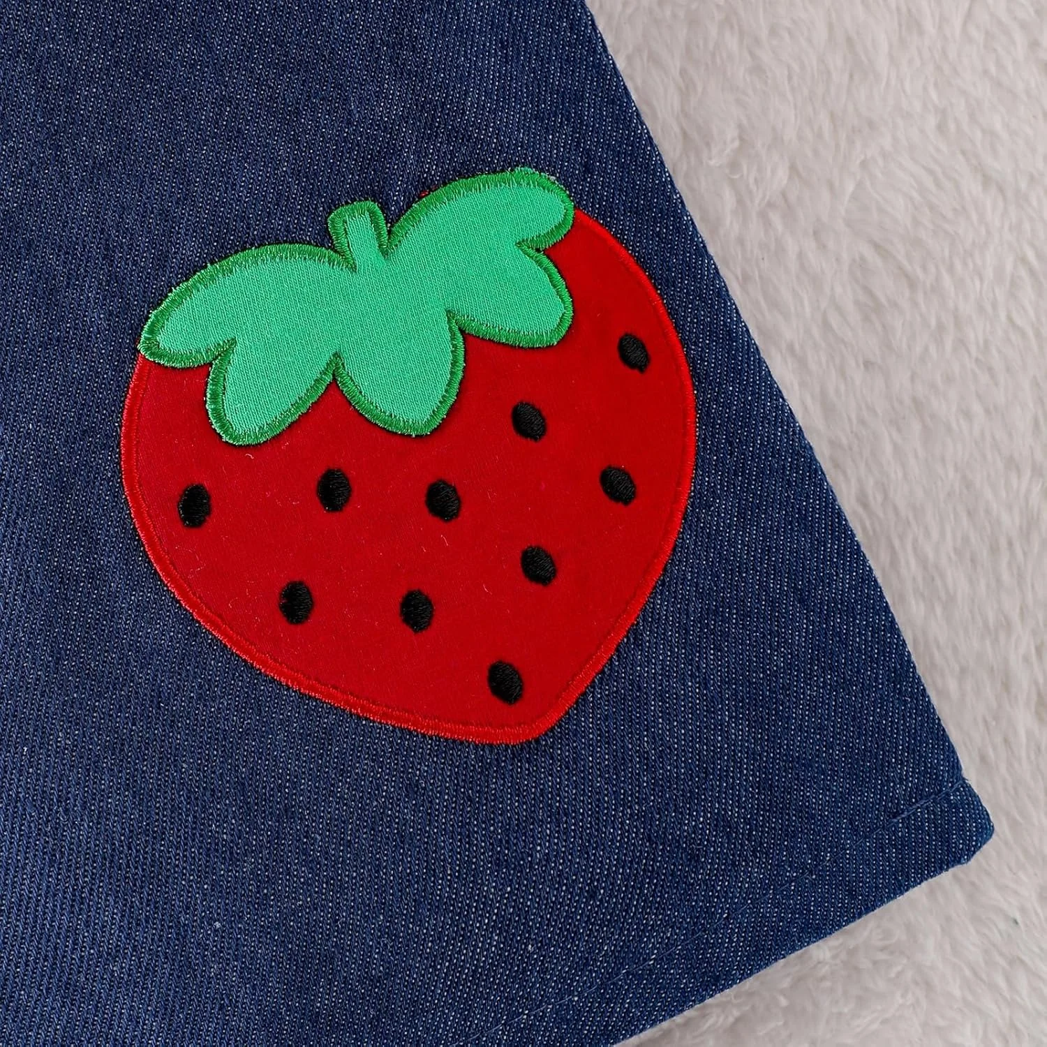 لباس نوزاد دخترانه، ست لباس تابستانی شامل رامپر چیندار، دامن ساسوندار و هدبند، مناسب 0 تا 18 ماه لباس نوزاد دخترانه، ست لباس تابستانی شامل رامپر چیندار، دامن ساسوندار و هدبند، مناسب 0 تا 18 ماه