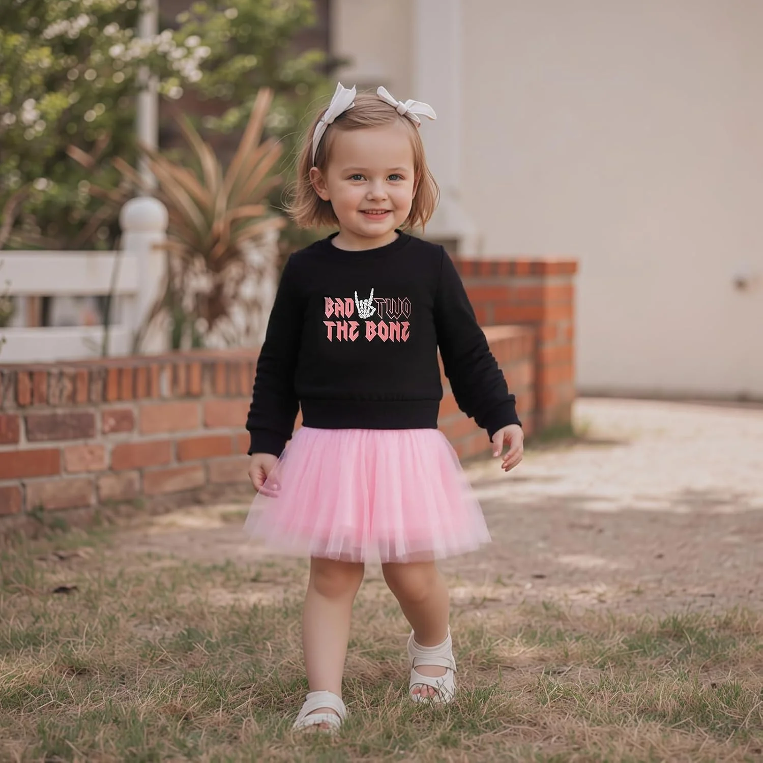 لباس تولد دو سالگی دخترانه، تیشرت آستین کوتاه طرح "Bad Two The Bone" با دامن توری، لباس تولد زیبا 2 تکه