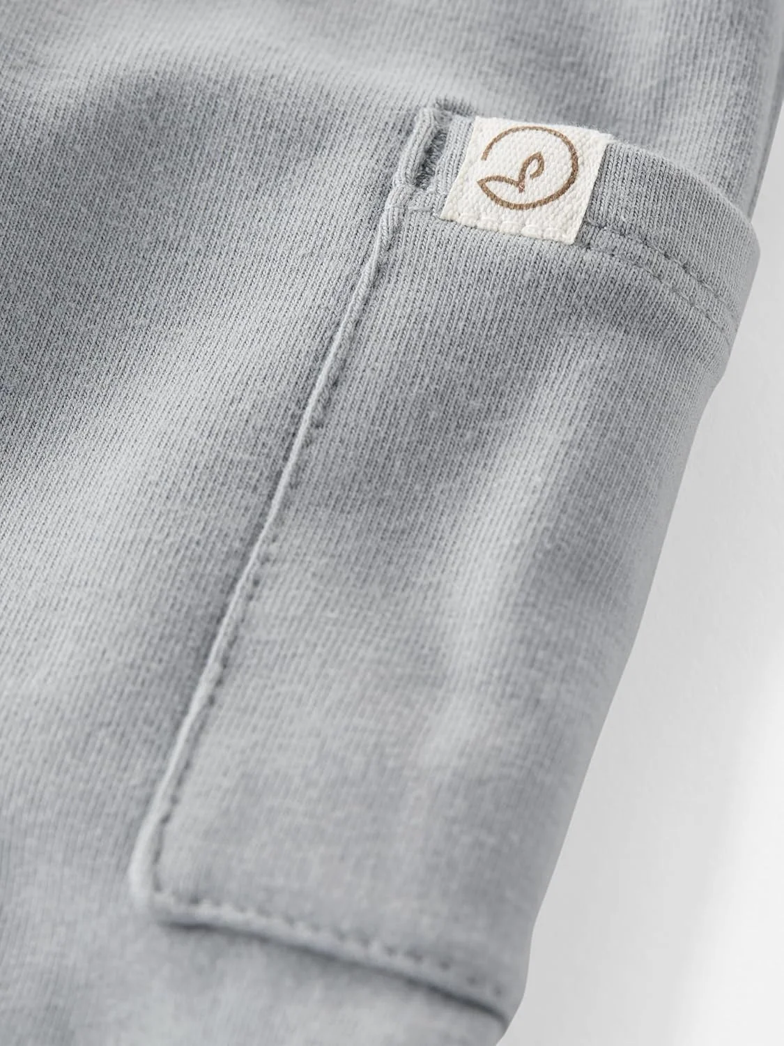 شلوار نوزادی دو عددی Little Planet by Carter's ساخته شده با پنبه ارگانیک شلوار نوزادی دو عددی Little Planet by Carter's ساخته شده با پنبه ارگانیک