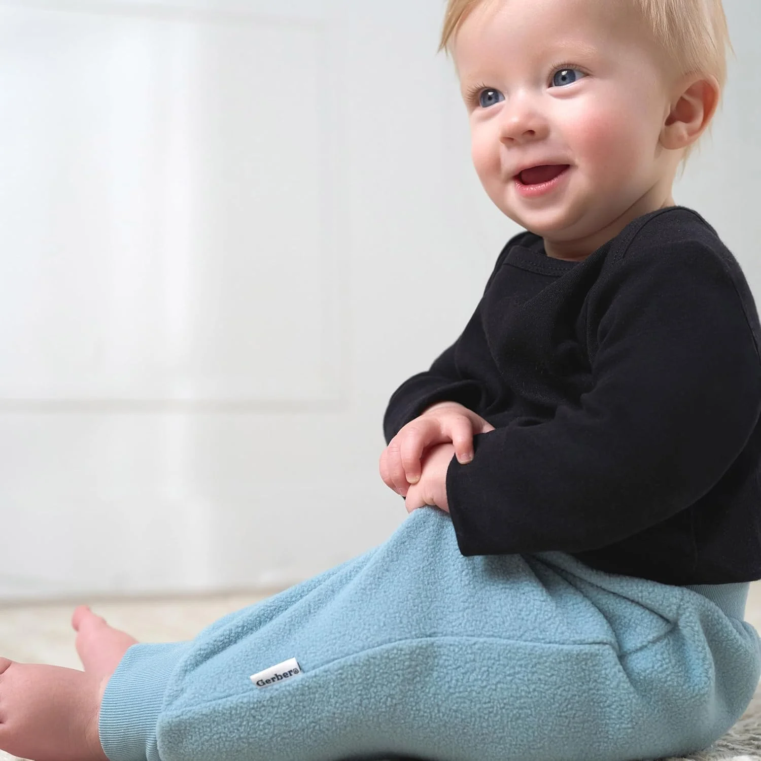 شلوار گرمکن پشمی بچهگانه Gerber، بسته 4 عددی شلوار گرمکن پشمی بچهگانه Gerber، بسته 4 عددی