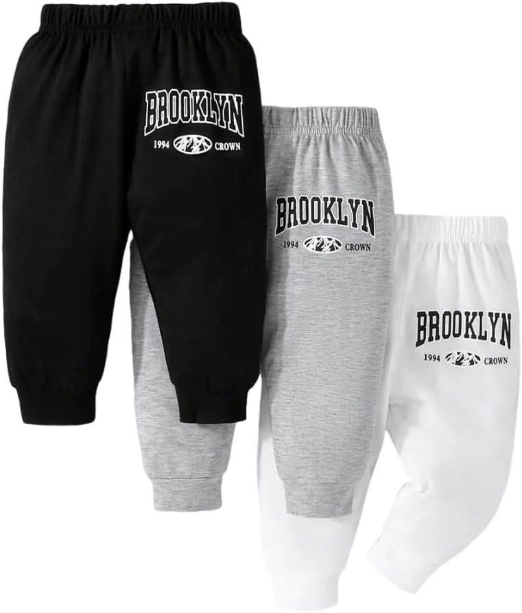 شلوار پسرانه بچه گانه طرح حروف و رنگ ثابت، مدل شلوار راحتی، بسته 3 عددی