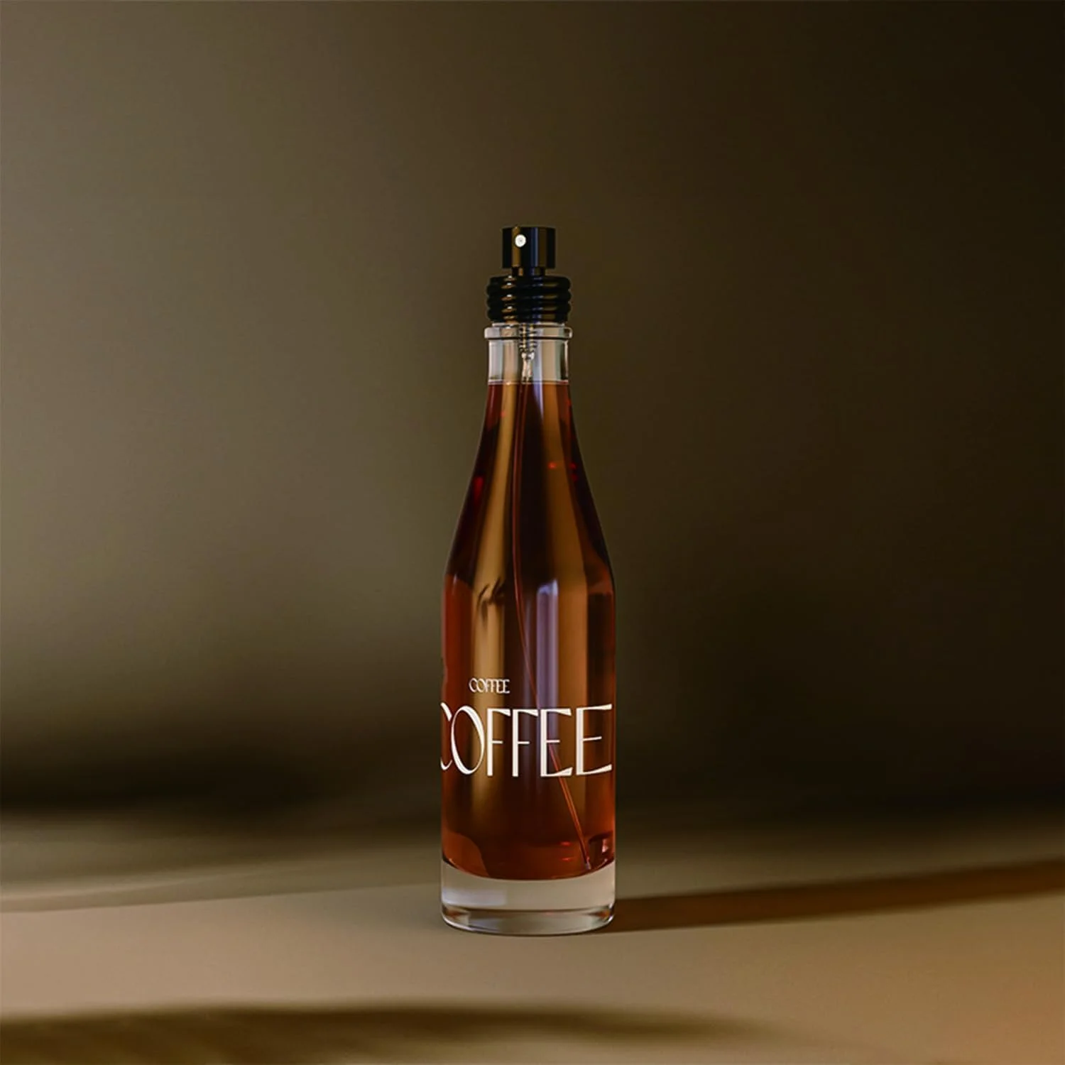 ادکلن قهوه مازینریم - رایحه ای یونیسکس برای آقایان و بانوان - رایحه شرقی چوبی - ترکیبی ظریف با رز، قهوه، یلانگ، عود، چوب صندل، نعناع هندی، هل - 100 میلی لیتر