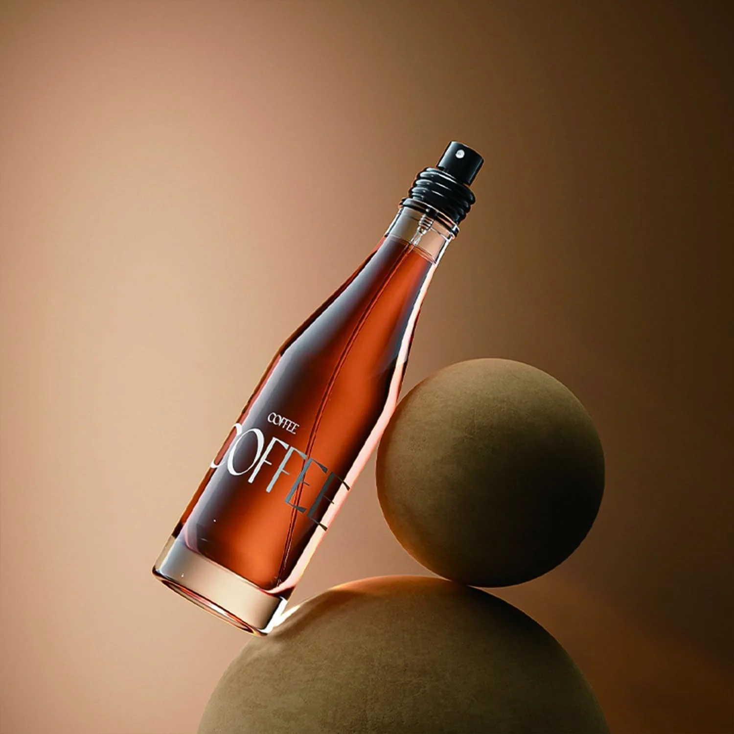 ادکلن قهوه مازینریم - رایحه ای یونیسکس برای آقایان و بانوان - رایحه شرقی چوبی - ترکیبی ظریف با رز، قهوه، یلانگ، عود، چوب صندل، نعناع هندی، هل - 100 میلی لیتر