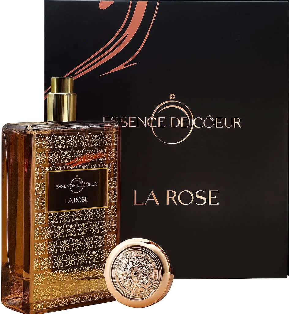 ادو پرفیوم زنانه Essence De Coeur La Rose – عطر گلی ماندگار با رایحه رز ترکی، پرالین و وانیل – رایحه ای رمانتیک و ظریف – هدیه لوکس برای بانوان – مناسب استفاده روزانه یا مجالس خاص – 100 میلی لیتر