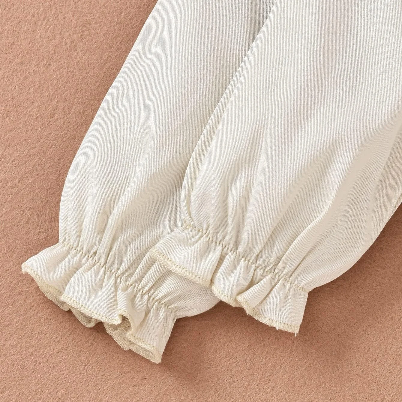 لباس سرهمی توری آستین بلند نوزادی دخترانه Azonee، لباس توری چین دار، لباس توله سگ برای اولین جشن تولد، لباس یک تکه، بادی با گل سر لباس سرهمی توری آستین بلند نوزادی دخترانه Azonee، لباس توری چین دار، لباس توله سگ برای اولین جشن تولد، لباس یک تکه، بادی با گل سر