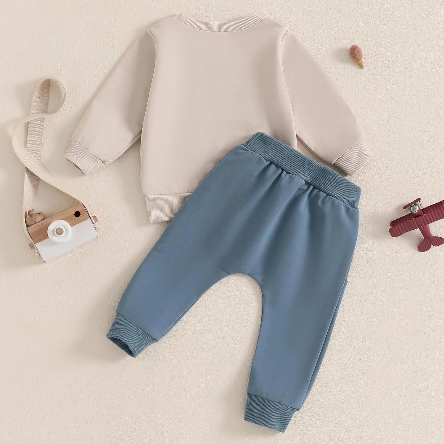 ست لباس پاییزی پسرانه نوزادی و نوپا FYBITBO، شامل پیراهن آستین بلند و شلوار با طرح تراکتور مزرعه، مناسب برای فصل زمستان