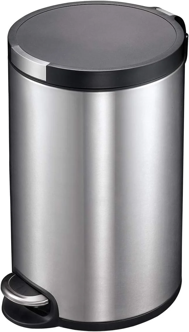 سطل زباله پدالی گرد 30 لیتری هنری اکو، با روکش استیل ضد زنگ برس خورده مقاوم در برابر اثر انگشت، درب آرام بند و مکانیزم پدال بادوام، مدل alek30 سطل زباله پدالی گرد 30 لیتری هنری اکو، با روکش استیل ضد زنگ برس خورده مقاوم در برابر اثر انگشت، درب آرام بند و مکانیزم پدال بادوام، مدل alek30