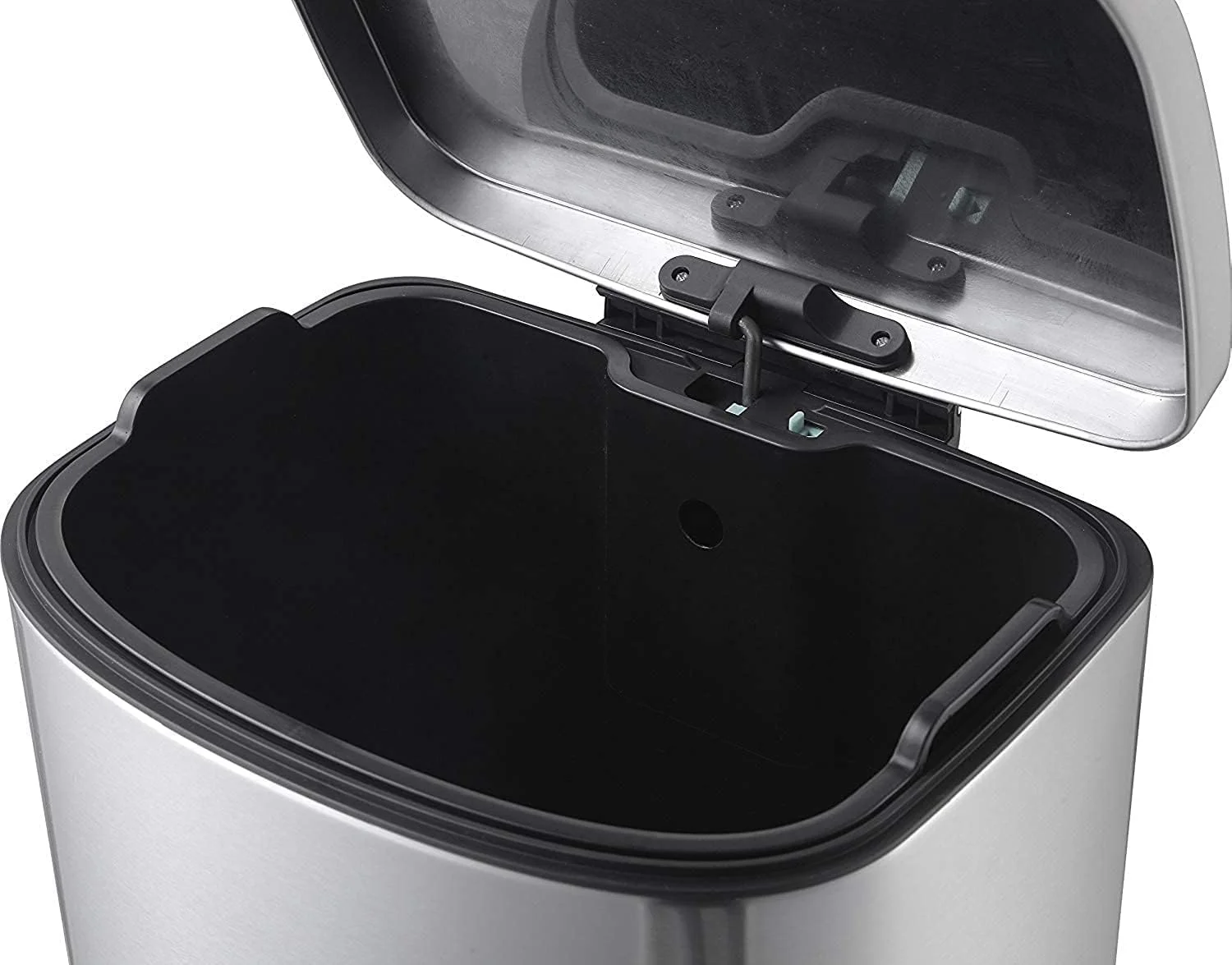 سطل زباله مستطیلی 50 لیتری اکو مدل Della، با روکش استیل ضد زنگ برس خورده مقاوم در برابر اثر انگشت، درب آرام بند و مکانیزم پدال بادوام