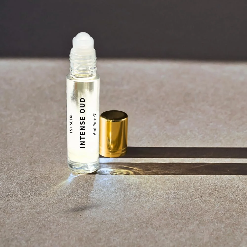 روغن عطر مردانه و زنانه تی اس زد Scent Mystique با رایحه عود - 6 میلی لیتر، عطر خالص رولی، رایحه ماندگار عنبر و وانیل روغن عطر مردانه و زنانه تی اس زد Scent Mystique با رایحه عود - 6 میلی لیتر، عطر خالص رولی، رایحه ماندگار عنبر و وانیل
