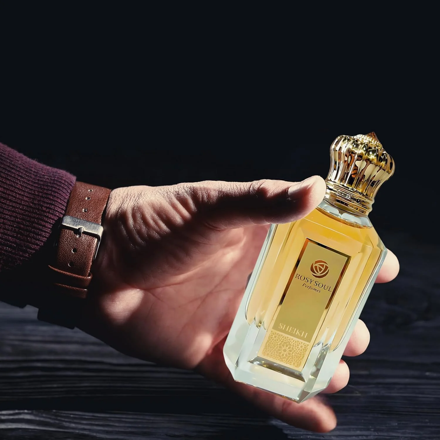 عطر شیخ از رزی سول - عطر عود لوکس با روکش طلای 18 عیار - عطر یونیسکس برای مردان و زنان - 50 میلی لیتر