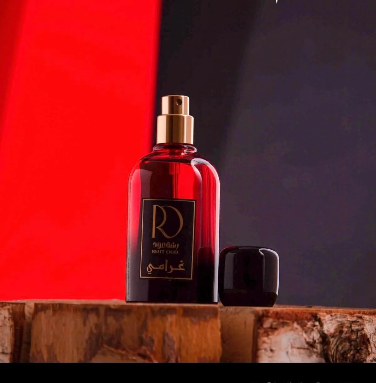عطر унисекс رشت عود غارامی - سمفونی بادام، وانیل و چوب های عجیب و غریب، ایجاد هاله ای مقاومت ناپذیر عطر унисекс رشت عود غارامی - سمفونی بادام، وانیل و چوب های عجیب و غریب، ایجاد هاله ای مقاومت ناپذیر