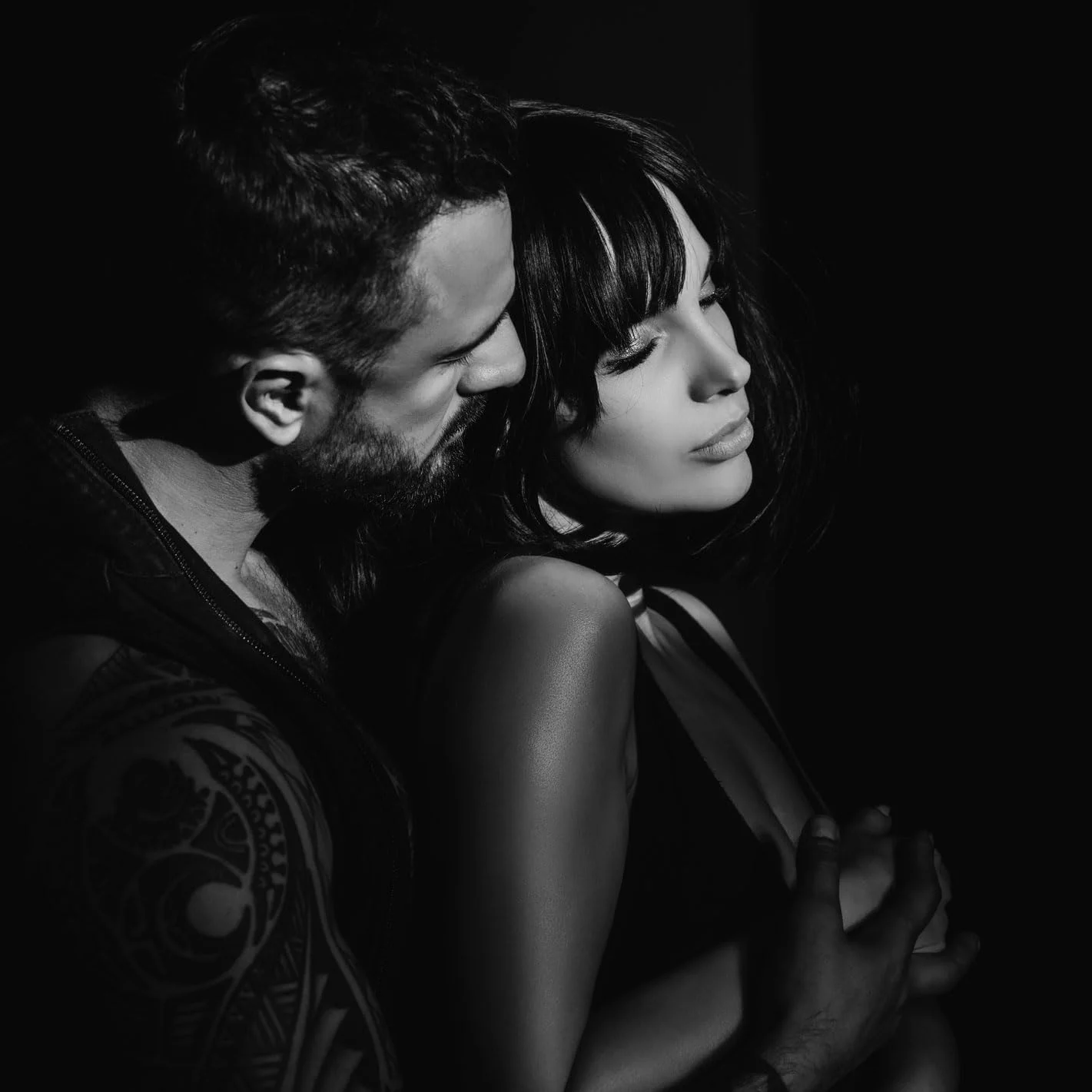 ادکلن بلک عود Maison d'Orient زنانه و مردانه 100 میل