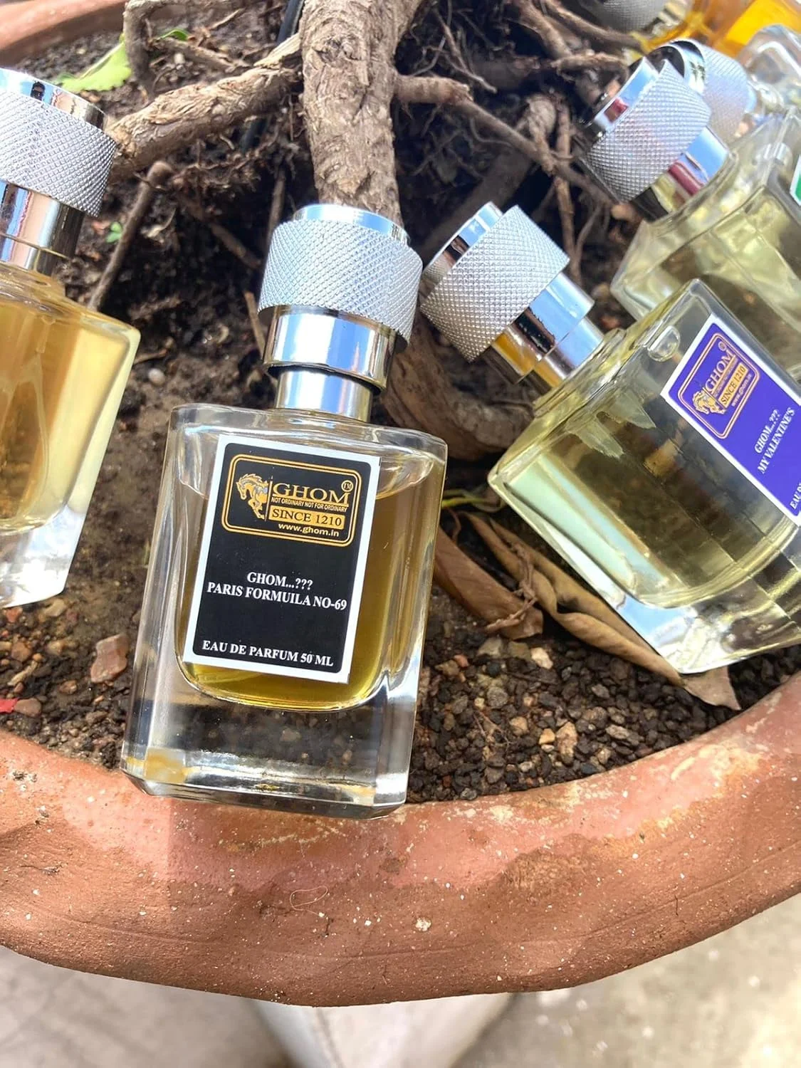 عطر عود طلایی لوکس انحصاری قم (50 میلی لیتر / 3.4 اونس) نسخه محدود ابریشمی و خالص، بهترین پرفیوم برای مردان و زنان، ماندگاری طولانی تا 3 روز - عطر با رایحه چوبی عطر عود طلایی لوکس انحصاری قم (50 میلی لیتر / 3.4 اونس) نسخه محدود ابریشمی و خالص، بهترین پرفیوم برای مردان و زنان، ماندگاری طولانی تا 3 روز - عطر با رایحه چوبی