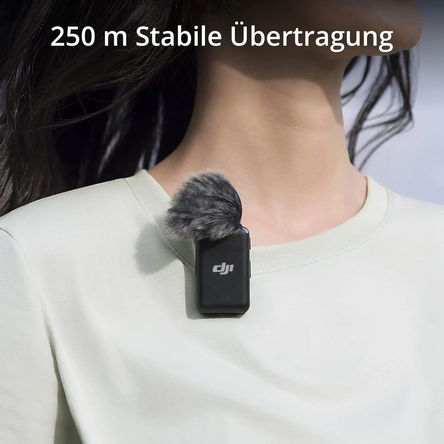 میکروفون DJI Mic (2 TX + 1 RX با محفظه شارژ)، میکروفون یقه ای بی سیم، برد 250 متری، باتری 15 ساعته، میکروفون حذف نویز برای کامپیوتر، آیفون، ولاگ، نسخه امارات میکروفون DJI Mic (2 TX + 1 RX با محفظه شارژ)، میکروفون یقه ای بی سیم، برد 250 متری، باتری 15 ساعته، میکروفون حذف نویز برای کامپیوتر، آیفون، ولاگ، نسخه امارات