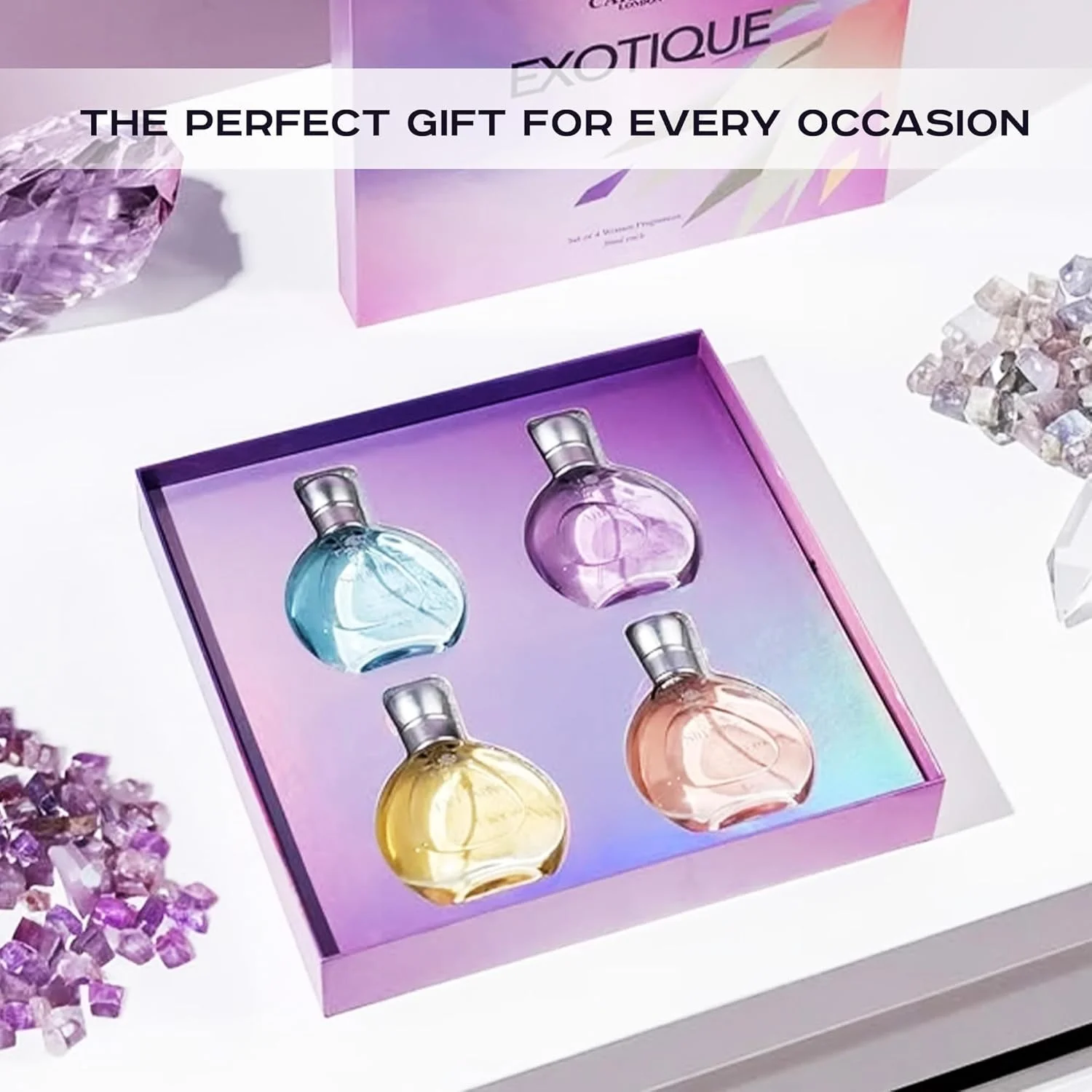 ست هدیه ادکلن زنانه کارلتون لندن مدل Exotique شامل 4 عطر ممتاز - 30 میلی لیتر هر کدام | رایحه های پرتقال، سدر، عسل و گل رز | ادو پرفیوم لوکس برای دختران و بانوان | بهترین ست هدیه برای زنان ست هدیه ادکلن زنانه کارلتون لندن مدل Exotique شامل 4 عطر ممتاز - 30 میلی لیتر هر کدام | رایحه های پرتقال، سدر، عسل و گل رز | ادو پرفیوم لوکس برای دختران و بانوان | بهترین ست هدیه برای زنان