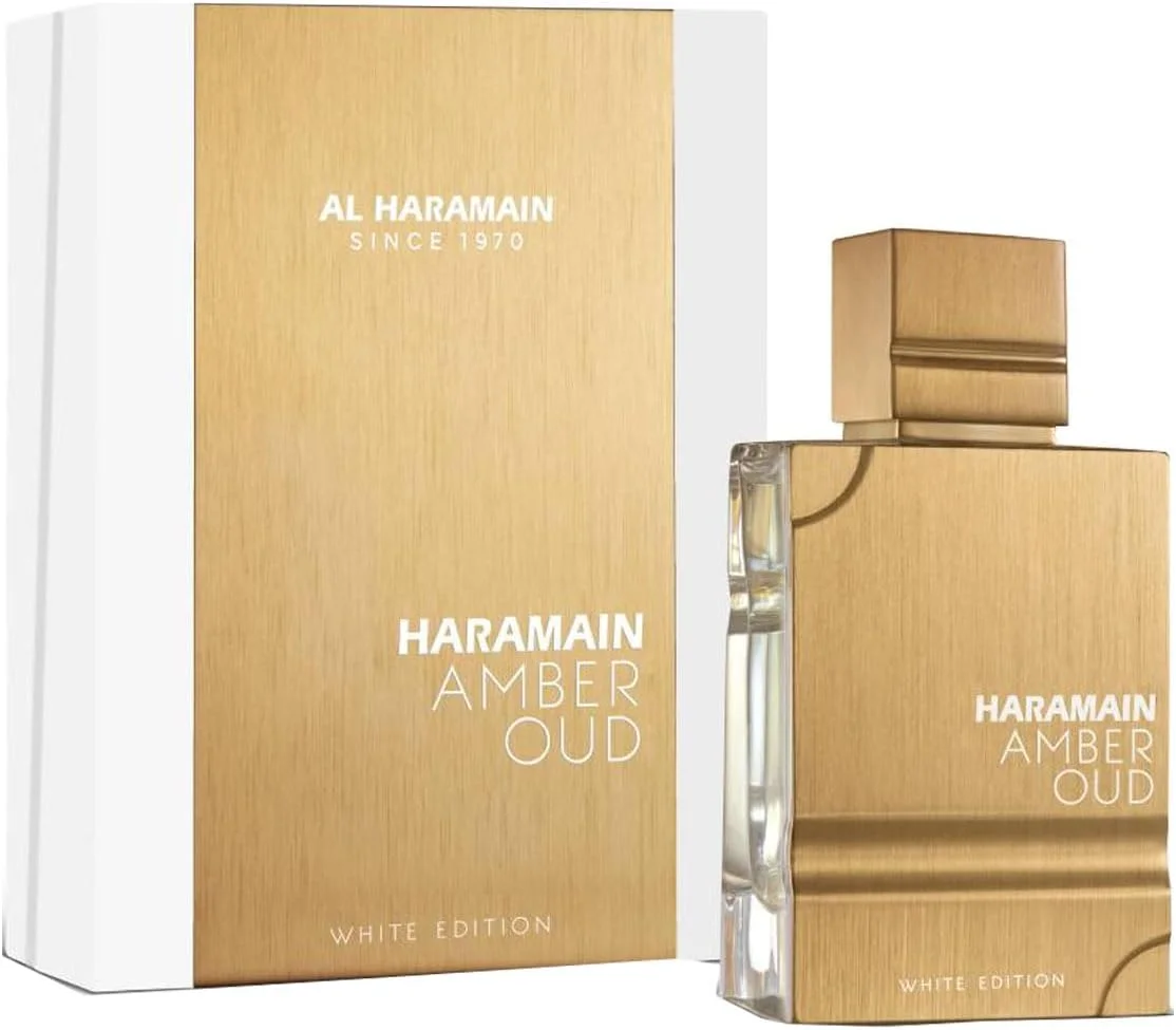 ادکلن اسپری مردانه/زنانه الحرمین Amber Oud White Edition Eau de Parfum حجم 60 میلی لیتر | عطر نیش یونیسکس | عطر گلی شیپر با رایحه ترنج، یاس، رز، مشک، وانیل و وتیور | ساخت امارات متحده عربی ادکلن اسپری مردانه/زنانه الحرمین Amber Oud White Edition Eau de Parfum حجم 60 میلی لیتر | عطر نیش یونیسکس | عطر گلی شیپر با رایحه ترنج، یاس، رز، مشک، وانیل و وتیور | ساخت امارات متحده عربی