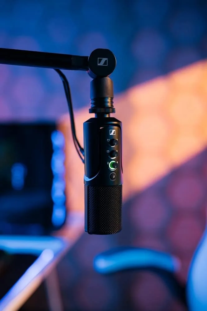 مجموعه استریمینگ Sennheiser PROfile با میکروفون USB، بازوی بوم و کیف - طراحی Plug & Play، ایده آل برای پادکست و استریمینگ، کپسول کندانسور کاردیوئید، کابل USB-C 3 متری - مشکی (700100) مجموعه استریمینگ Sennheiser PROfile با میکروفون USB، بازوی بوم و کیف - طراحی Plug & Play، ایده آل برای پادکست و استریمینگ، کپسول کندانسور کاردیوئید، کابل USB-C 3 متری - مشکی (700100)