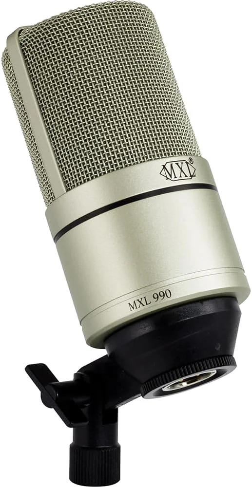 میکروفون کاندنسر MXL 990 برای پادکست، خوانندگی، ضبط استودیویی خانگی، بازی و استریمینگ | صدای دقیق | XLR | دیافراگم بزرگ (شامپاین) میکروفون کاندنسر MXL 990 برای پادکست، خوانندگی، ضبط استودیویی خانگی، بازی و استریمینگ | صدای دقیق | XLR | دیافراگم بزرگ (شامپاین)
