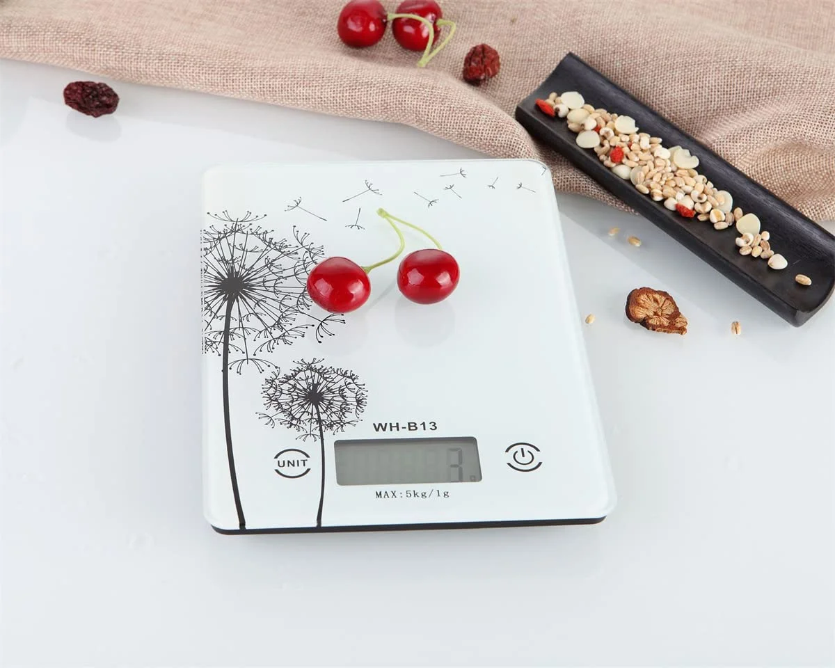 ترازوی آشپزخانه دیجیتال الکترونیکی قابل حمل خانگی eWINNER با صفحه نمایش LCD، ظرفیت 5 کیلوگرم و دقت 1 گرم، مناسب برای وزن کردن مواد غذایی و رژیم غذایی، ابزار آشپزی با صفحه لمسی، تمیز کردن آسان و شیشه حرارت دیده ضد آب (5 کیلوگرم / 1 گرم)