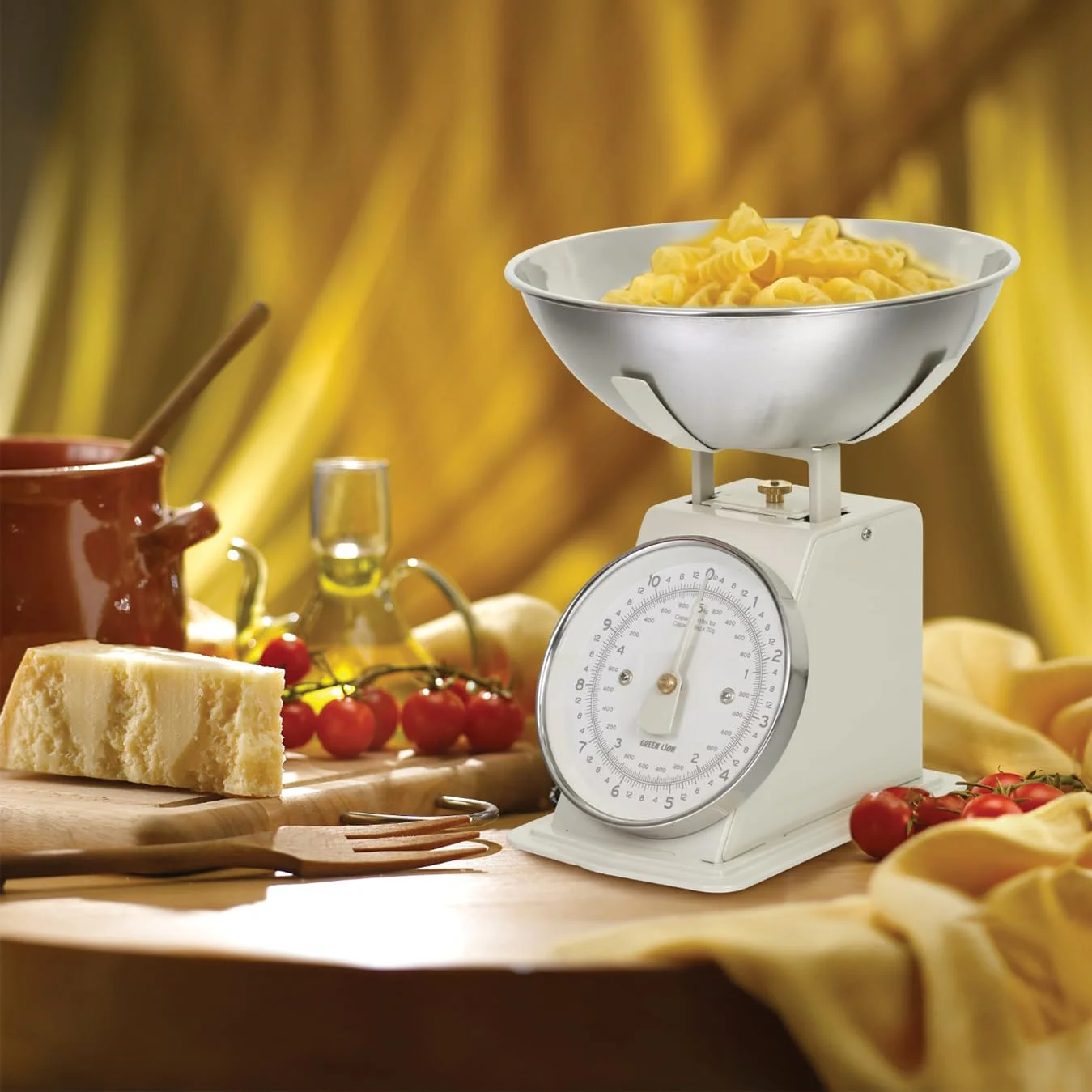 ترازوی آشپزخانه قدیمی گرین لاین، کاسه استیل ضد زنگ، نمایشگر آنالوگ، ظرفیت 5 کیلوگرم/11 پوند، صفحه نمایش با قابلیت خواندن آسان، عملکرد تارا، صفحه کالیبراسیون، کاسه قابل شستشو در ماشین ظرفشویی - کرم ترازوی آشپزخانه قدیمی گرین لاین، کاسه استیل ضد زنگ، نمایشگر آنالوگ، ظرفیت 5 کیلوگرم/11 پوند، صفحه نمایش با قابلیت خواندن آسان، عملکرد تارا، صفحه کالیبراسیون، کاسه قابل شستشو در ماشین ظرفشویی - کرم