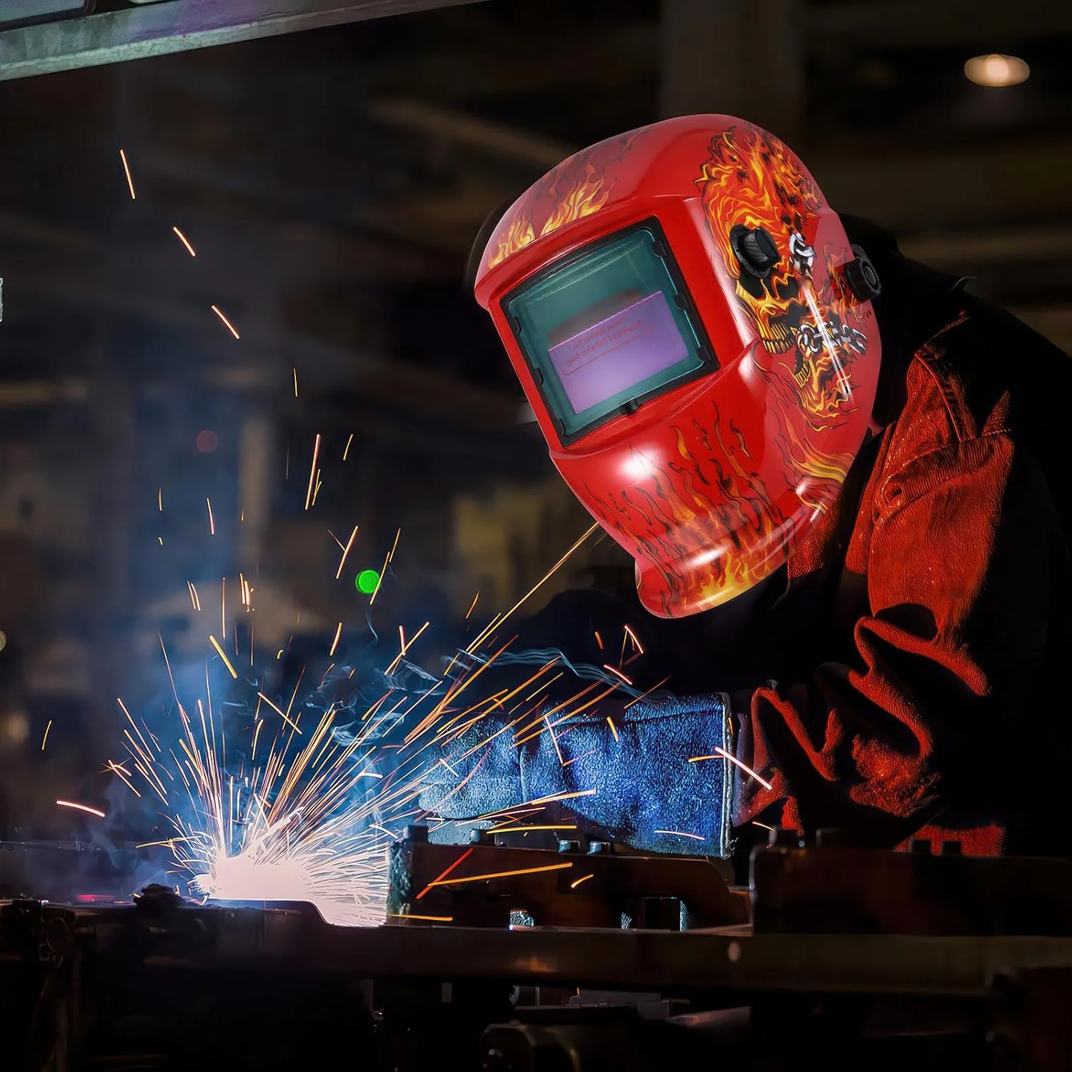 ماسک جوشکاری اتوماتیک تیره شونده، ماسک جوشکاری خورشیدی برای محافظت از چشم و صورت، کلاه ایمنی جوشکاری سبک و راحت قابل تنظیم با محدوده سایه 9-13، برای جوشکاری تیگ، میگ، قوس و سنگ زنی (شعله قرمز)