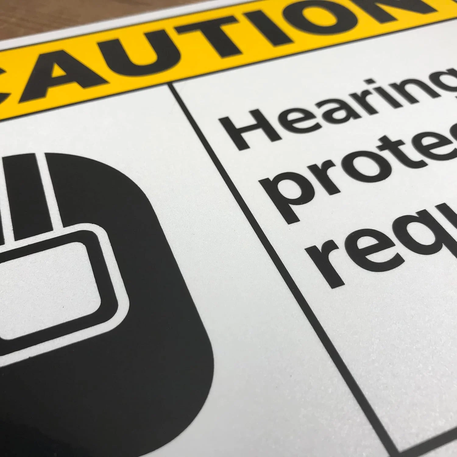 نصب علامت TRADESAFE حفاظت شنوایی مورد نیاز است - علامت احتیاط، علامت ایمنی آلومینیومی با نصب سریع، بازتابنده نور، مقاوم در برابر اشعه ماوراء بنفش، ضد آب، 35.5 در 25.4 سانتی متر، علائم ایمنی گوش برای کسب و کار