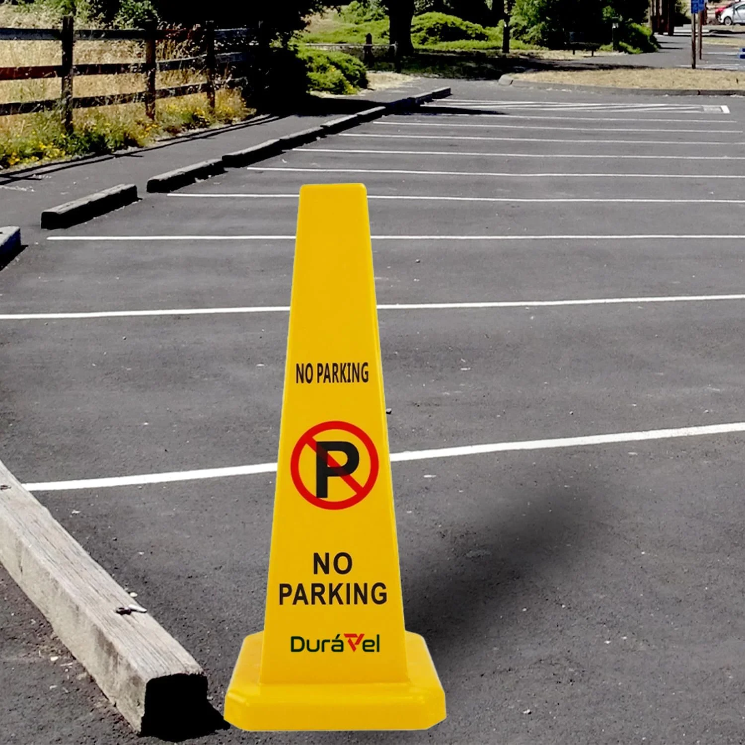 مخروط ایمنی توقف ممنوع Duravel، مخروط ترافیکی زرد با علامت هشدار، ساختار سنگین، دید بالا، تابلوی پارکینگ ایمنی بادوام با نمای 4 طرفه (زرد روشن)