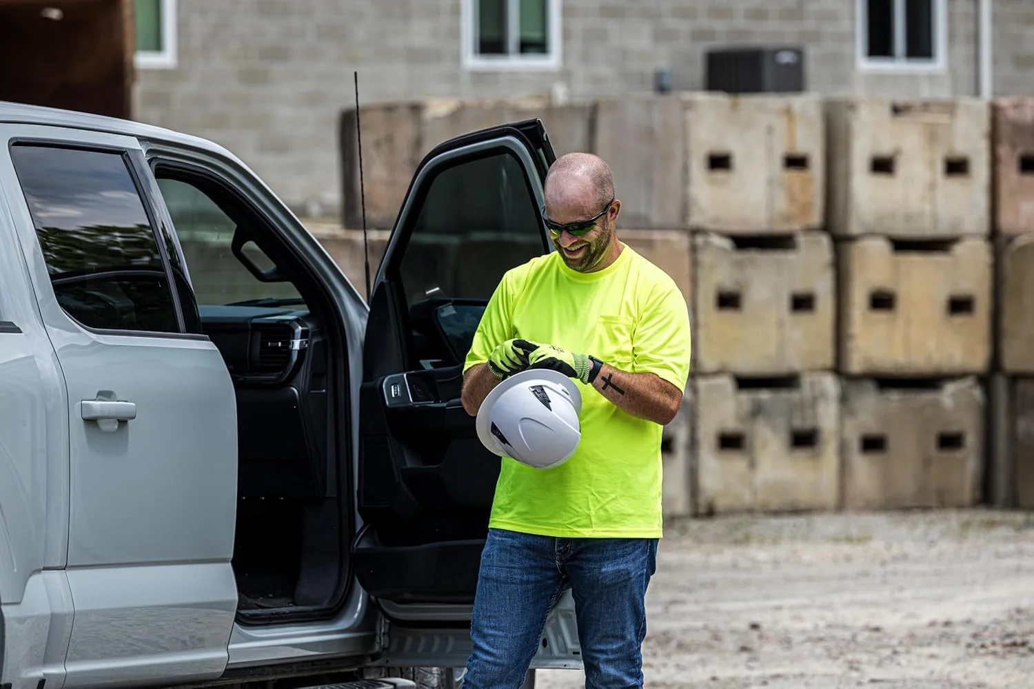 کلاه ایمنی لبه دار کامل نوع 2 کلاس E مدل APEX از Malta Dynamics