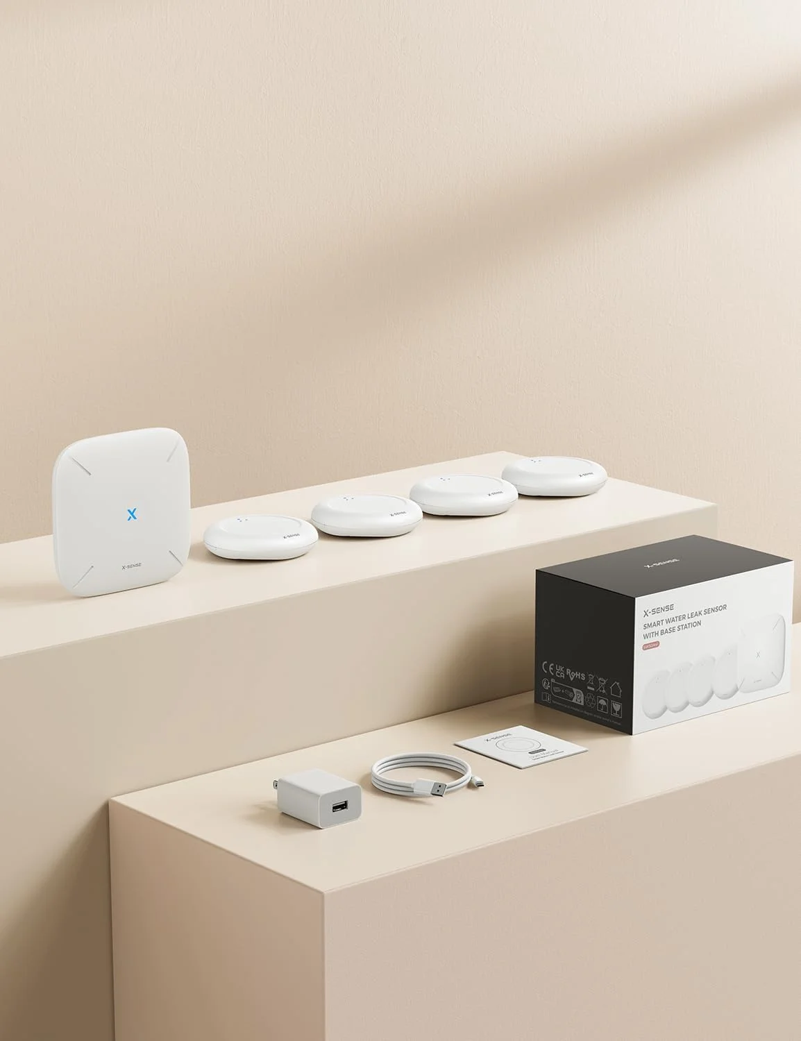 کیت تشخیص نشت آب وای فای X-Sense، آلارم حسگر هوشمند آب با هشدارهای برنامه و طراحی فوق العاده نازک، آشکارساز نشت برای زیرزمین، 4 حسگر آب و 1 ایستگاه پایه، مدل SWS0A41