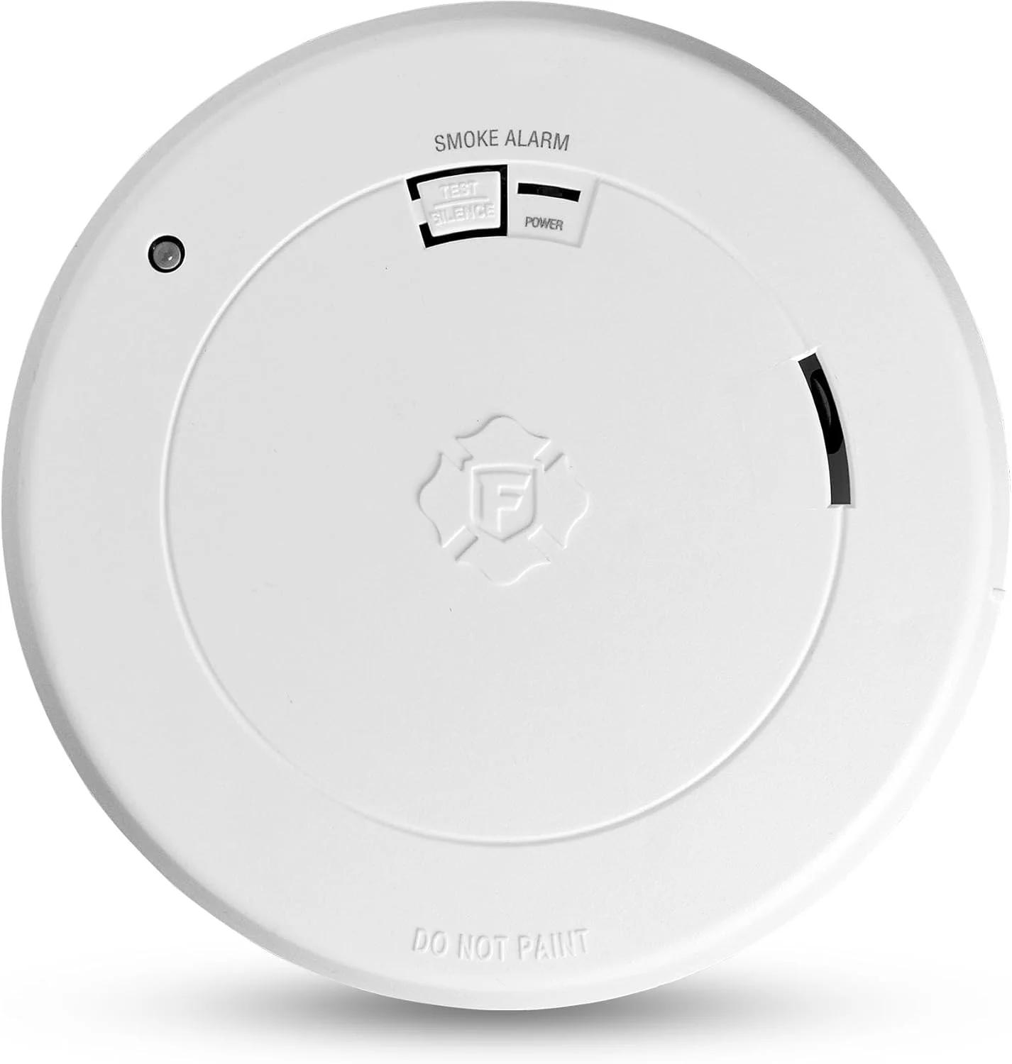 آشکارساز دود با باتری مهر و موم شده 10 ساله First Alert SM210L با چراغ مسیر ایمنی، بسته 1 عددی