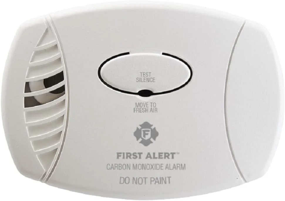 آلارم مونوکسید کربن First Alert 1039734 با قابلیت اتصال به پریز و باتری پشتیبان، 21.59x17.15x5.72 سانتی متر آلارم مونوکسید کربن First Alert 1039734 با قابلیت اتصال به پریز و باتری پشتیبان، 21.59x17.15x5.72 سانتی متر