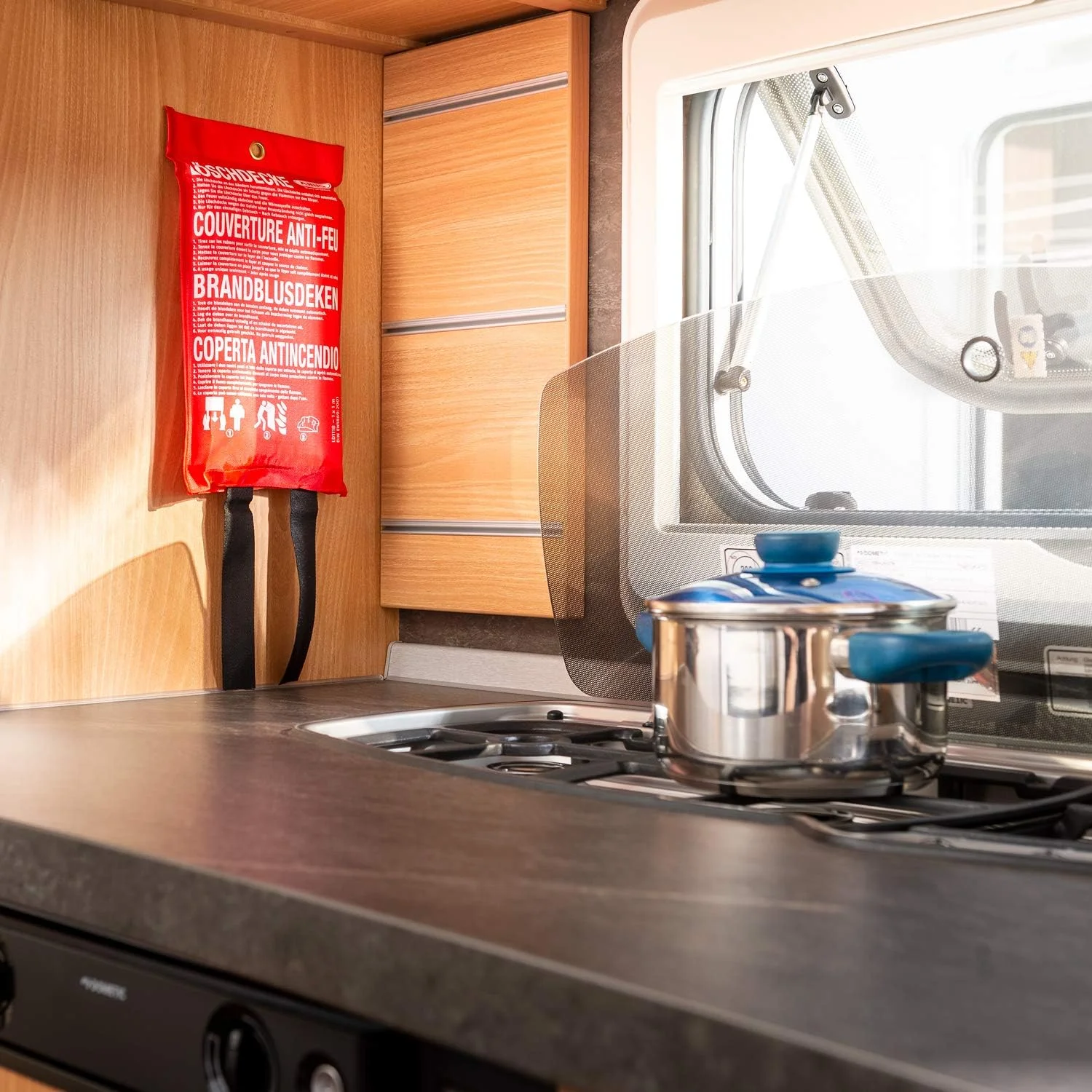 پتو اطفاء حریق ABUS LD1118 - پتو آتش نشانی قابل اعتماد برای منزل و آشپزخانه، مقاوم در برابر حرارت، جمع و جور و آسان برای استفاده