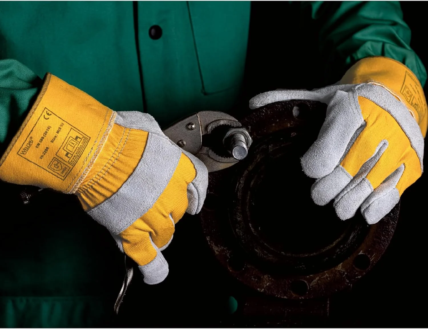 دستکش کار چرمی Weldas®، کف دست چرم ممتاز، انگشت شست بالدار و برش گان، ساق ایمنی لاستیکی سنگین به طول 7.5 سانتی متر، زرد، 10-2209