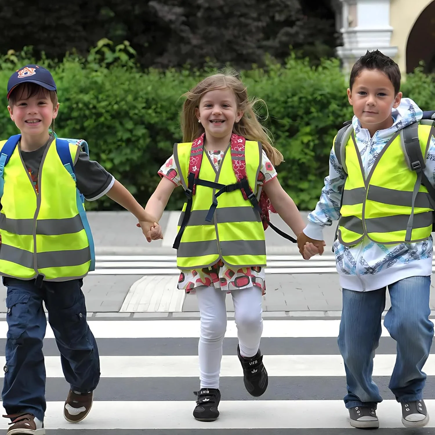 ست 2 عددی جلیقه ایمنی دید بالا، جلیقه های دید بالا برای کودکان، جلیقه دید بالا برای کودکان با نوارهای بازتابنده، جلیقه ایمنی مدرسه برای کودکان دختر و پسر، مناسب برای دوچرخه سواری شبانه، دویدن، رویدادهای عصرانه (L)