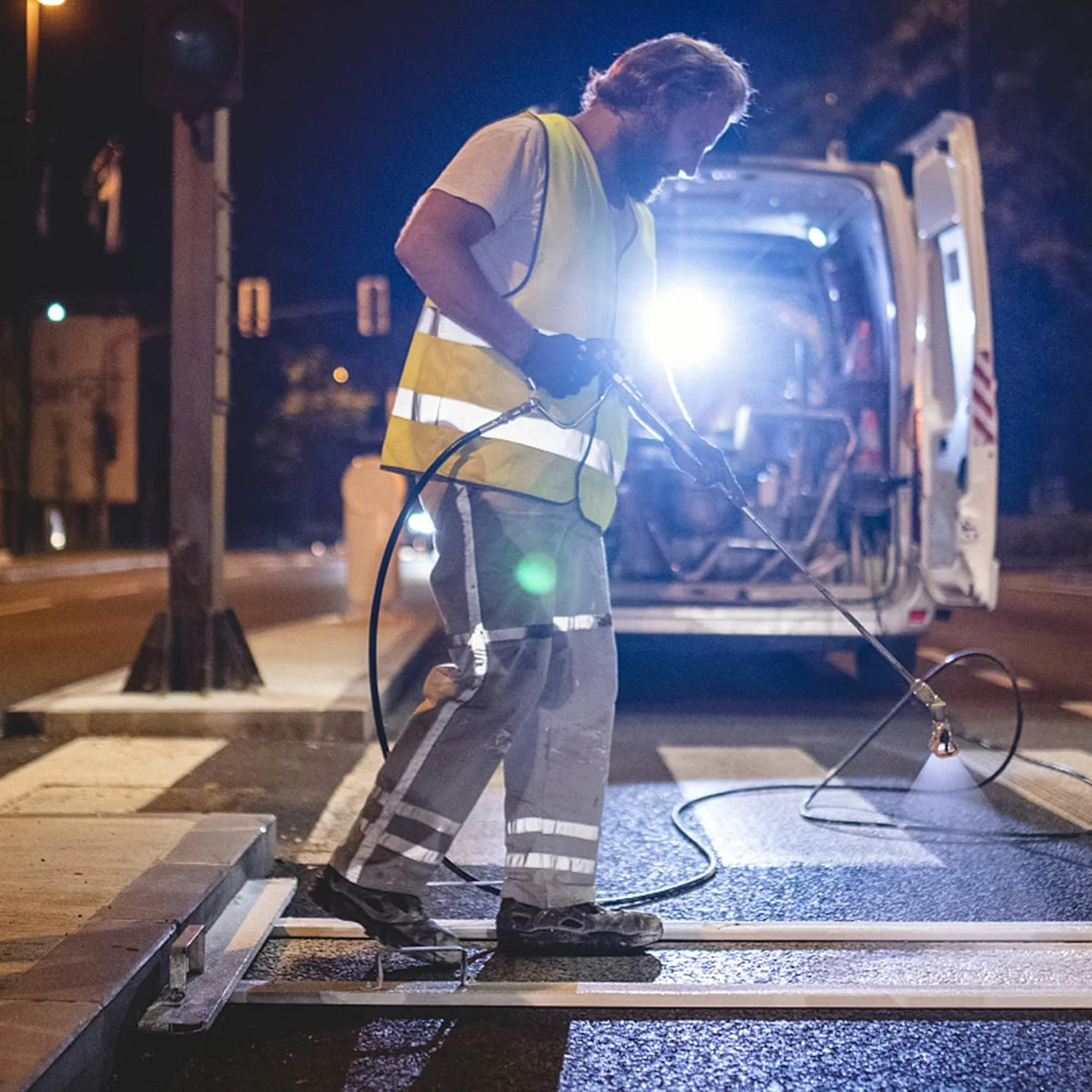 جلیقه ایمنی بازتابنده زرد Caparazon مناسب برای کار در ترافیک، مطابق با استاندارد ANSI/ISEA Class 2