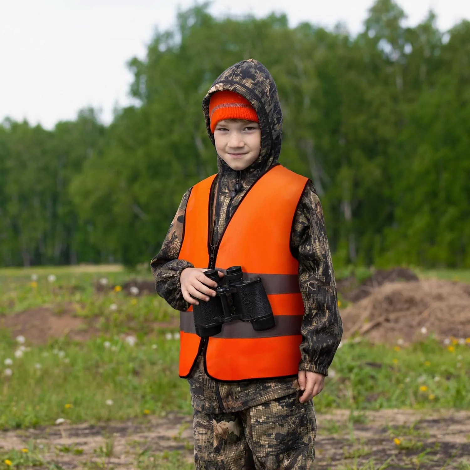 ست جلیقه شکار نارنجی و کلاه بافتنی برای کودکان (2 تکه) لباس شکار بازتابنده با دید بالا جلیقه های ایمنی نارنجی آتشین برای ساخت و ساز، لباس دویدن، پیاده روی شبانه، پیاده روی، پسران و دختران در فضای باز