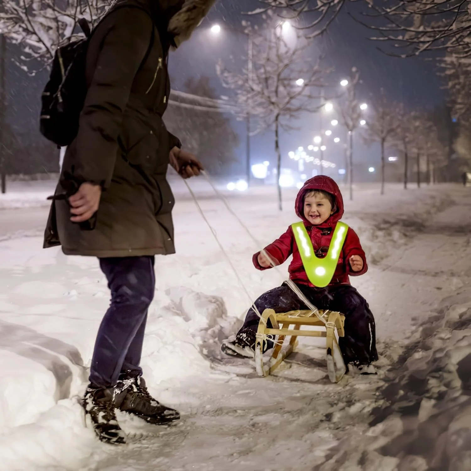 بسته 4 عددی جلیقه ایمنی بازتابنده کودکانه - جلیقه های بادوام با دید بالا برای دوچرخه سواری، پیاده روی و فعالیت های خارج از منزل کودکان با ویژگی های ایمنی پیشرفته بسته 4 عددی جلیقه ایمنی بازتابنده کودکانه - جلیقه های بادوام با دید بالا برای دوچرخه سواری، پیاده روی و فعالیت های خارج از منزل کودکان با ویژگی های ایمنی پیشرفته