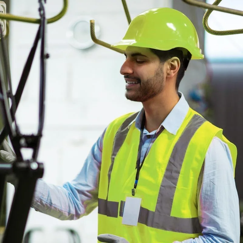 جلیقه ایمنی جلیقه بازتابنده جلیقه قابل تنظیم تجهیزات بازتابنده جلیقه ایمنی کمربند کمری جلیقه ایمنی الاستیک برای پیاده روی در فضای باز، دوچرخه سواری، قدم زدن، موتور سواری و دویدن، سبز، L