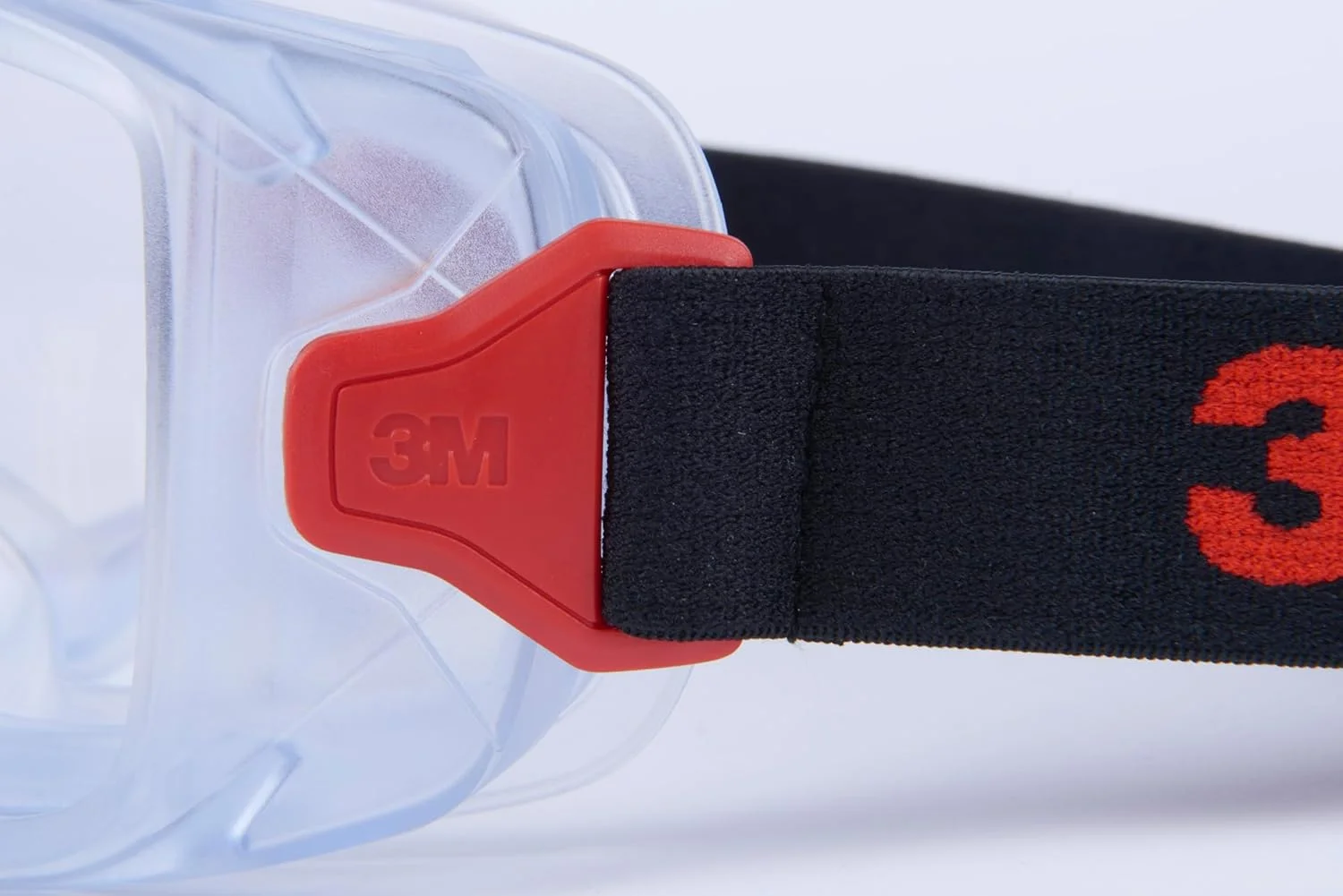 عینک محافظ چشم 3M مدل GoggleGear سری 3000، لنز شفاف ضد بخار/ضد خش، بند پارچه ای ممتاز، روکش PVC، 1 جفت، پلی کربنات، GG3101-AF، ANSI Z87.1، CSA Z94.3، دارای رتبه D3 D4 عینک محافظ چشم 3M مدل GoggleGear سری 3000، لنز شفاف ضد بخار/ضد خش، بند پارچه ای ممتاز، روکش PVC، 1 جفت، پلی کربنات، GG3101-AF، ANSI Z87.1، CSA Z94.3، دارای رتبه D3 D4