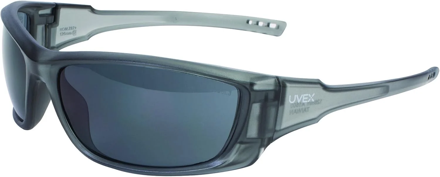 عینک ایمنی سری UVEX by Honeywell S2161 A1500 با فریم خاکستری، لنز خاکستری و پوشش سخت ضد خش