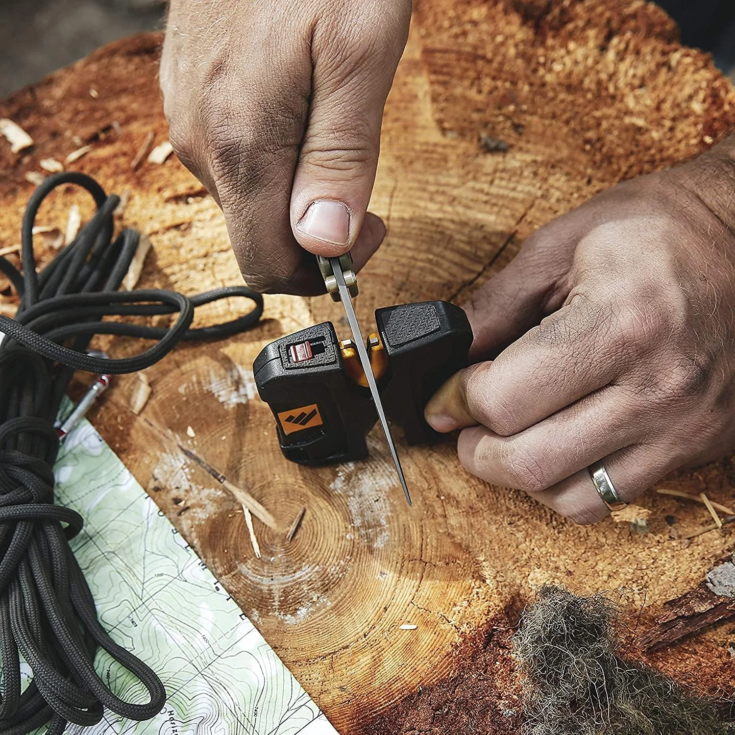 تیزکن چاقوی WORK SHARP مدل Pivot - بهترین ابزار تیزکن قابل حمل چاقو در جهان تیزکن چاقوی WORK SHARP مدل Pivot - بهترین ابزار تیزکن قابل حمل چاقو در جهان