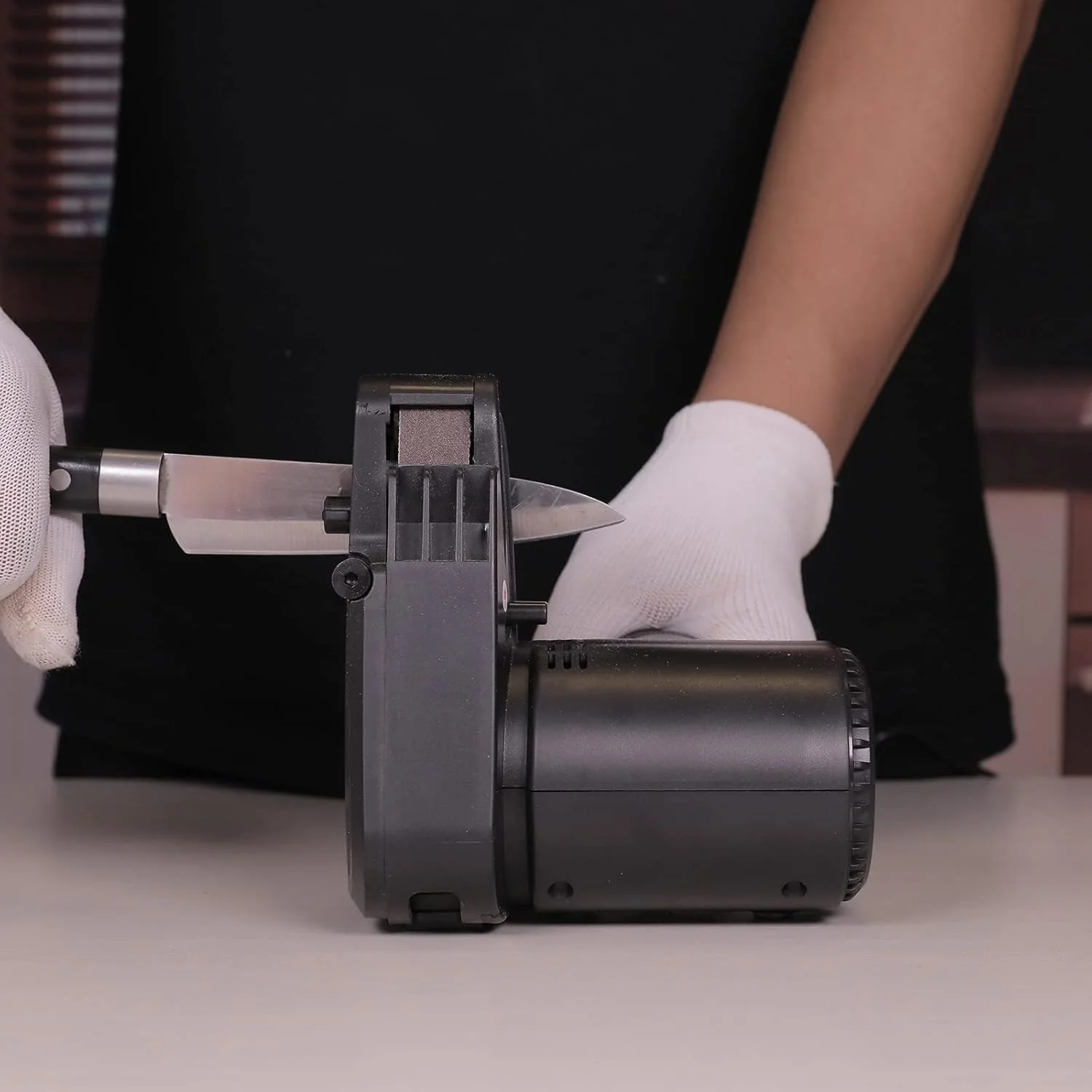 چاقو تیزکن برقی LIHUACHEN M3، قیچی تیزکن حرفه ای، دستگاه چند منظوره تیزکن چاقو، ابزار تیزکن چاقو فولادی تنگستن (دوشاخه UK) مشکی چاقو تیزکن برقی LIHUACHEN M3، قیچی تیزکن حرفه ای، دستگاه چند منظوره تیزکن چاقو، ابزار تیزکن چاقو فولادی تنگستن (دوشاخه UK) مشکی