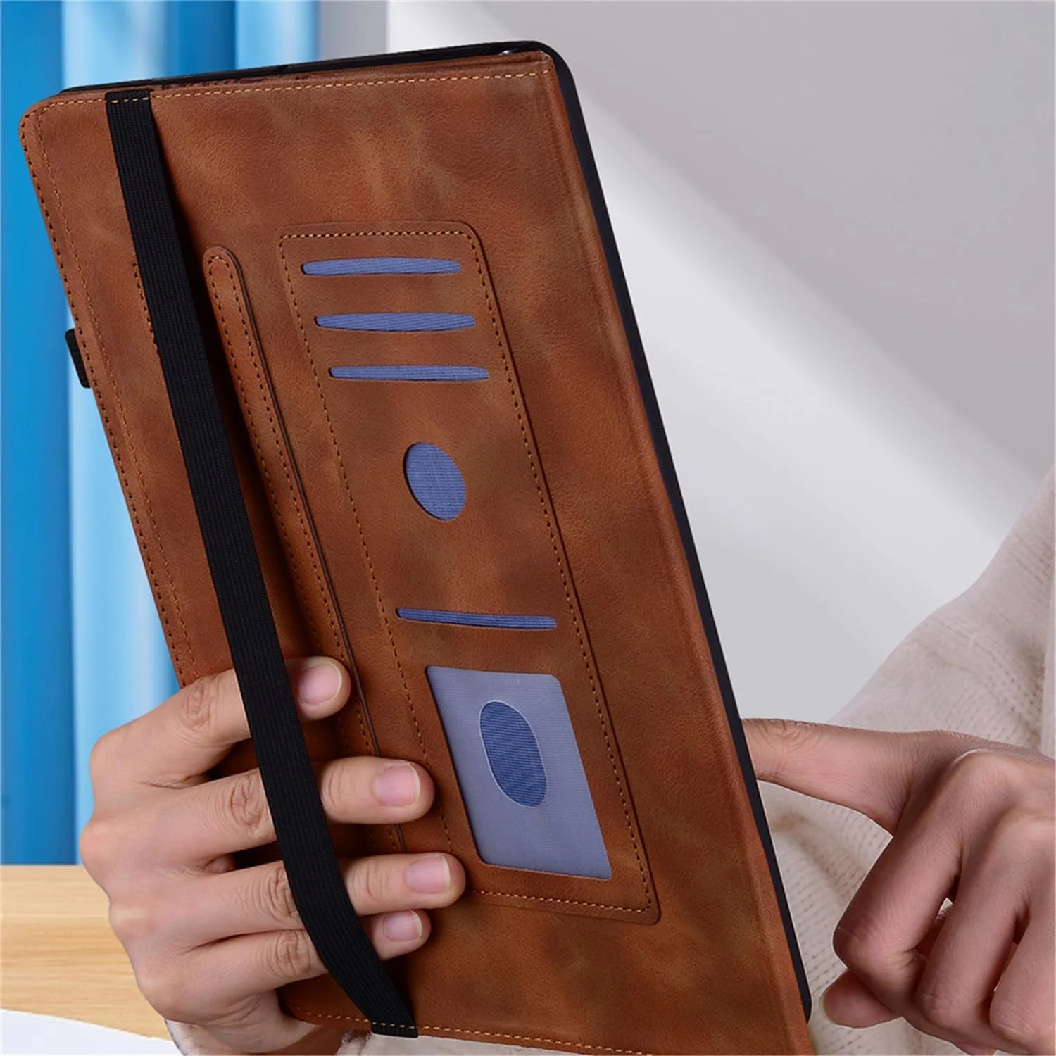 کیف تبلت HYAEcase مناسب برای لنوو تب M10 (نسل 3) TB-328FU /TB-328XU (2022) 10.1 اینچ، جلد تاشو چرمی PU ممتاز با نگهدارنده قلم و زوایای دید چندگانه و جای کارت (قهوه ای)