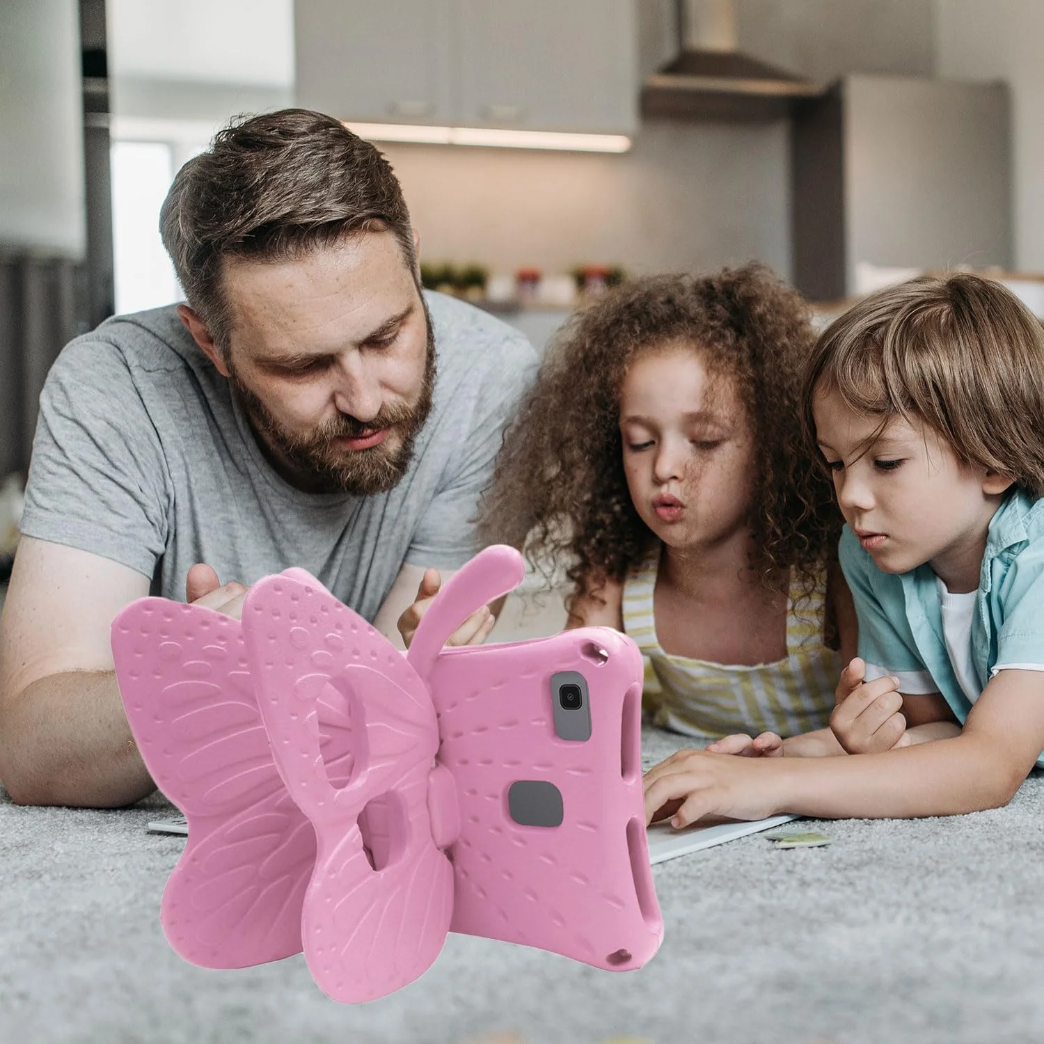 کیف تبلت کودکانه Tading مناسب برای تبلت سامسونگ گلکسی تب A7 Lite، کاور محافظ سبک وزن و ضد ضربه با پایه برای تبلت 8.7 اینچی سامسونگ گلکسی تب A7 Lite 2021 (SM-T225/T220)، طرح پروانه زیبا - صورتی پاستیلی