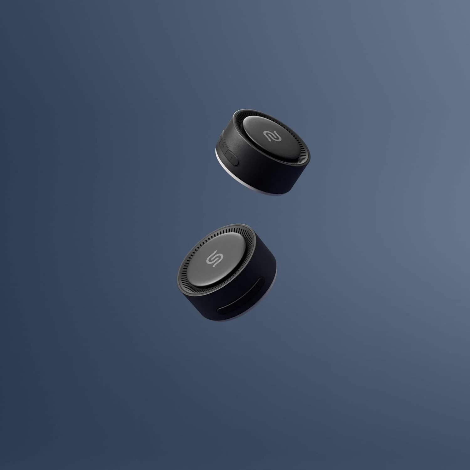 اسپیکر Porodo Soundtec UNIQ با شارژ Magfit، باتری 220 میلی آمپر ساعت، فاصله بلوتوث 10 متر، زمان شارژ مجدد 90 دقیقه، شارژ بی سیم 15 وات (مشکی) اسپیکر Porodo Soundtec UNIQ با شارژ Magfit، باتری 220 میلی آمپر ساعت، فاصله بلوتوث 10 متر، زمان شارژ مجدد 90 دقیقه، شارژ بی سیم 15 وات (مشکی)