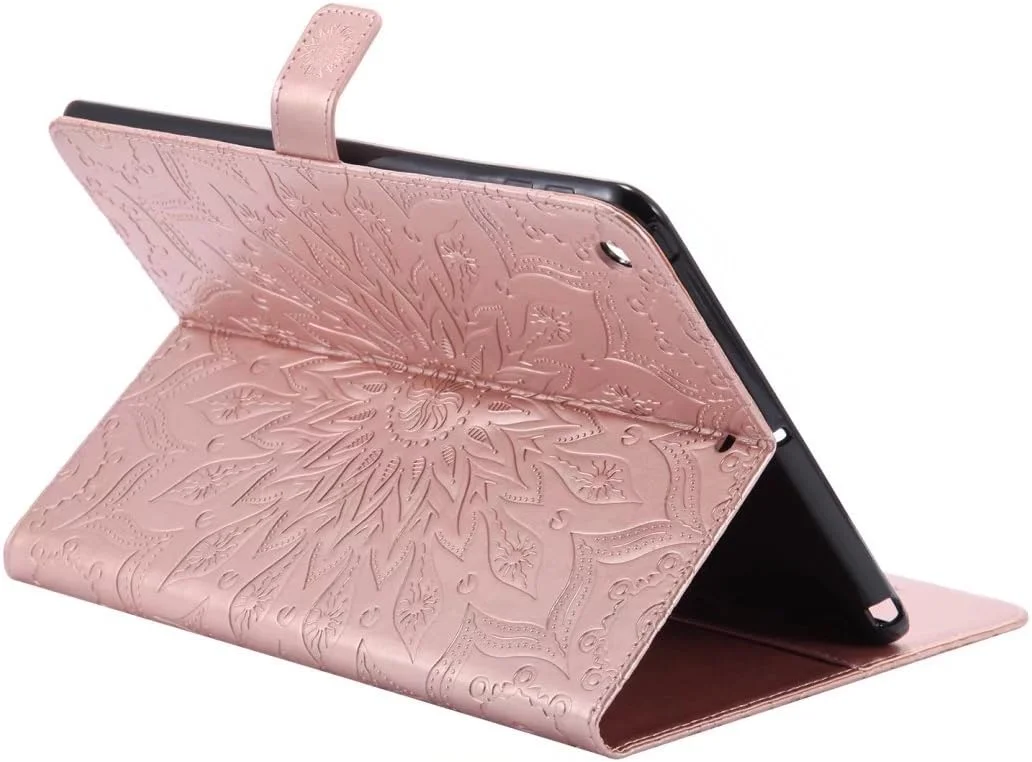 کیف چرمی محافظ تبلت اپل آیپد 9.7 (2017) LEMORRY، کیف پول تاشو، محافظ باریک، ضربه گیر، بند مغناطیسی، استند، جای کارت، پوشش نرم TPU، طرح شکوفه (رزگلد)