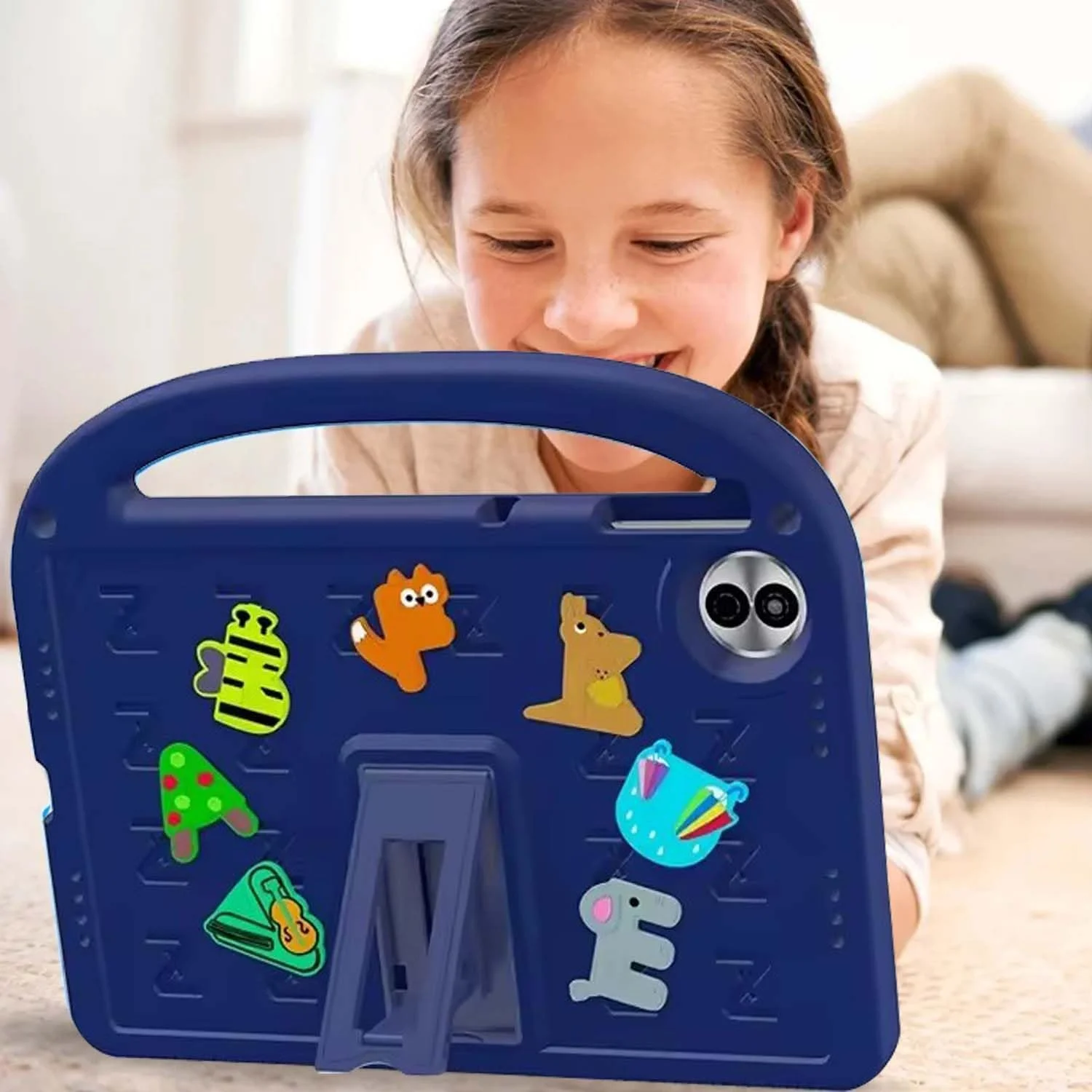 کیف تبلت کودکانه Lukione سازگار با Honor Pad 10 12.1 اینچ، (نسخه 12.1 اینچی 2025) پوشش محافظ سبک و مقاوم در برابر ضربه با پایه دسته دار، طراحی زیبا DIY (آبی)